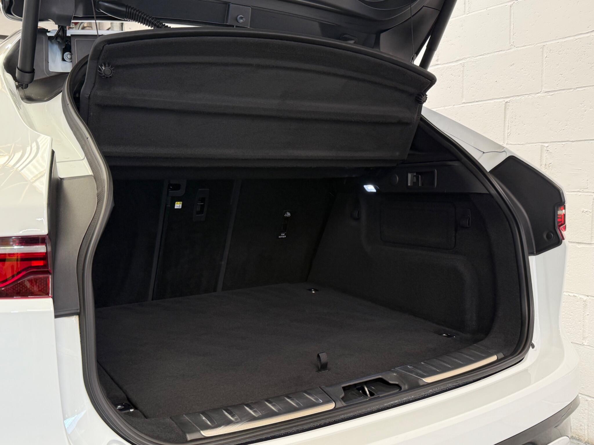 Jaguar F-Pace view 18