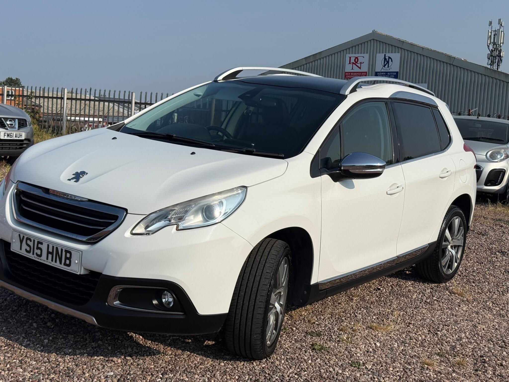 Peugeot 2008 view 2