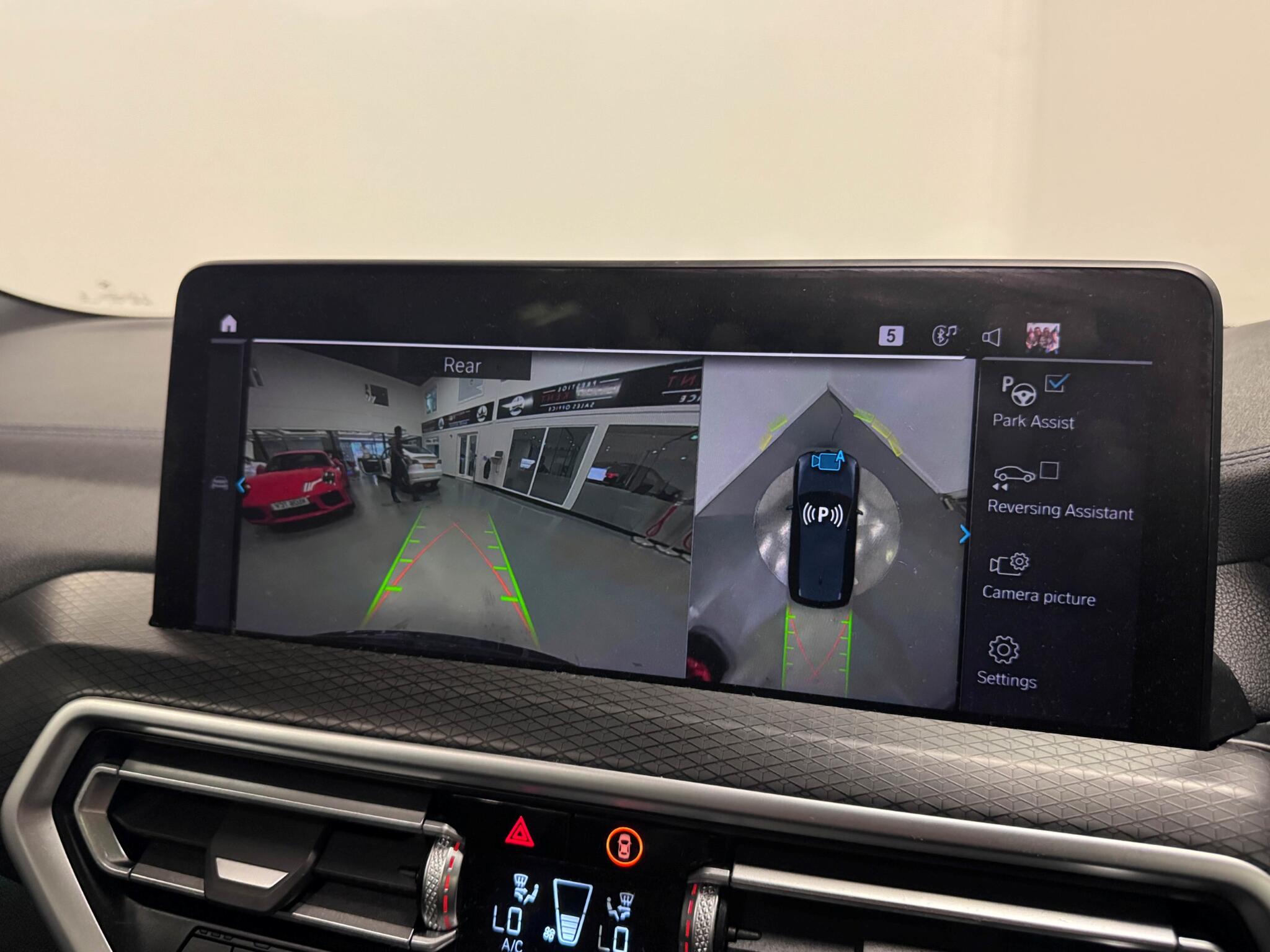 BMW X3 view 11