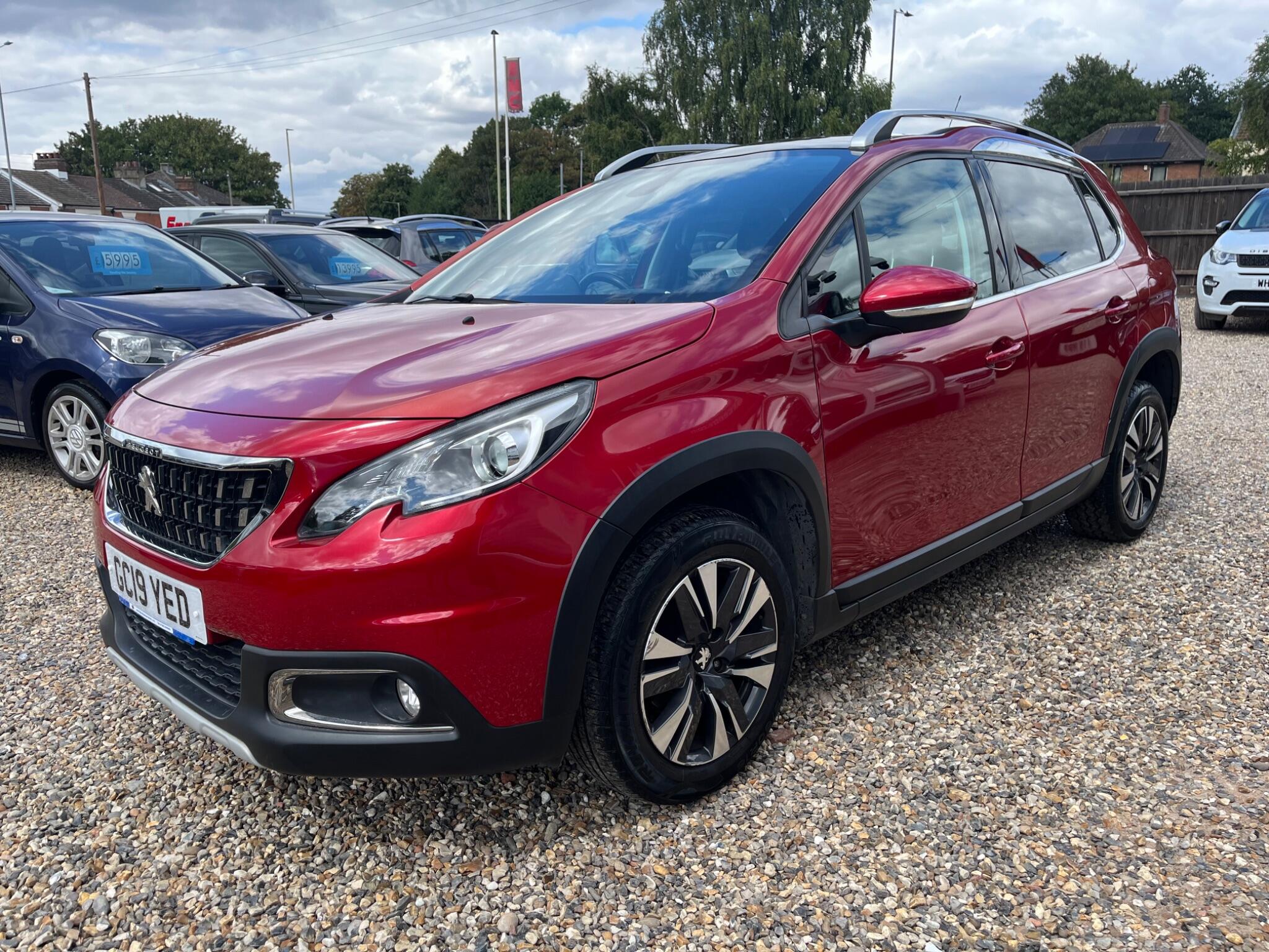 Peugeot 2008 view 10