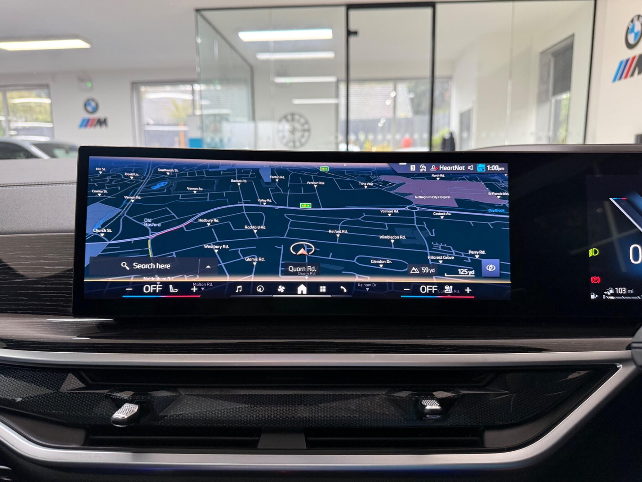 BMW X5 view 26