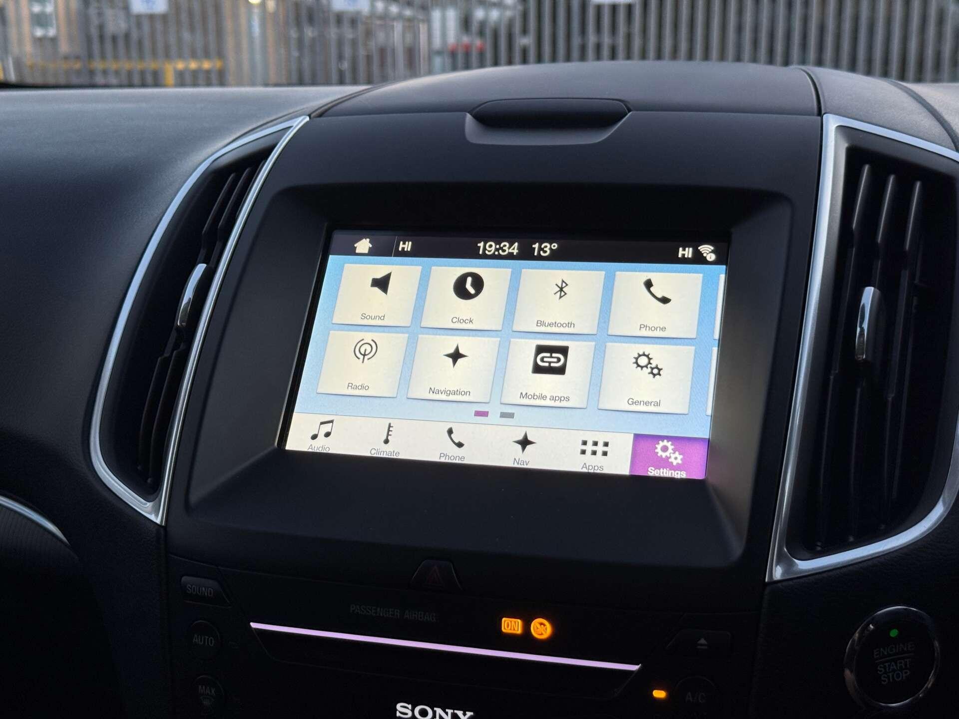 Ford S-Max view 56