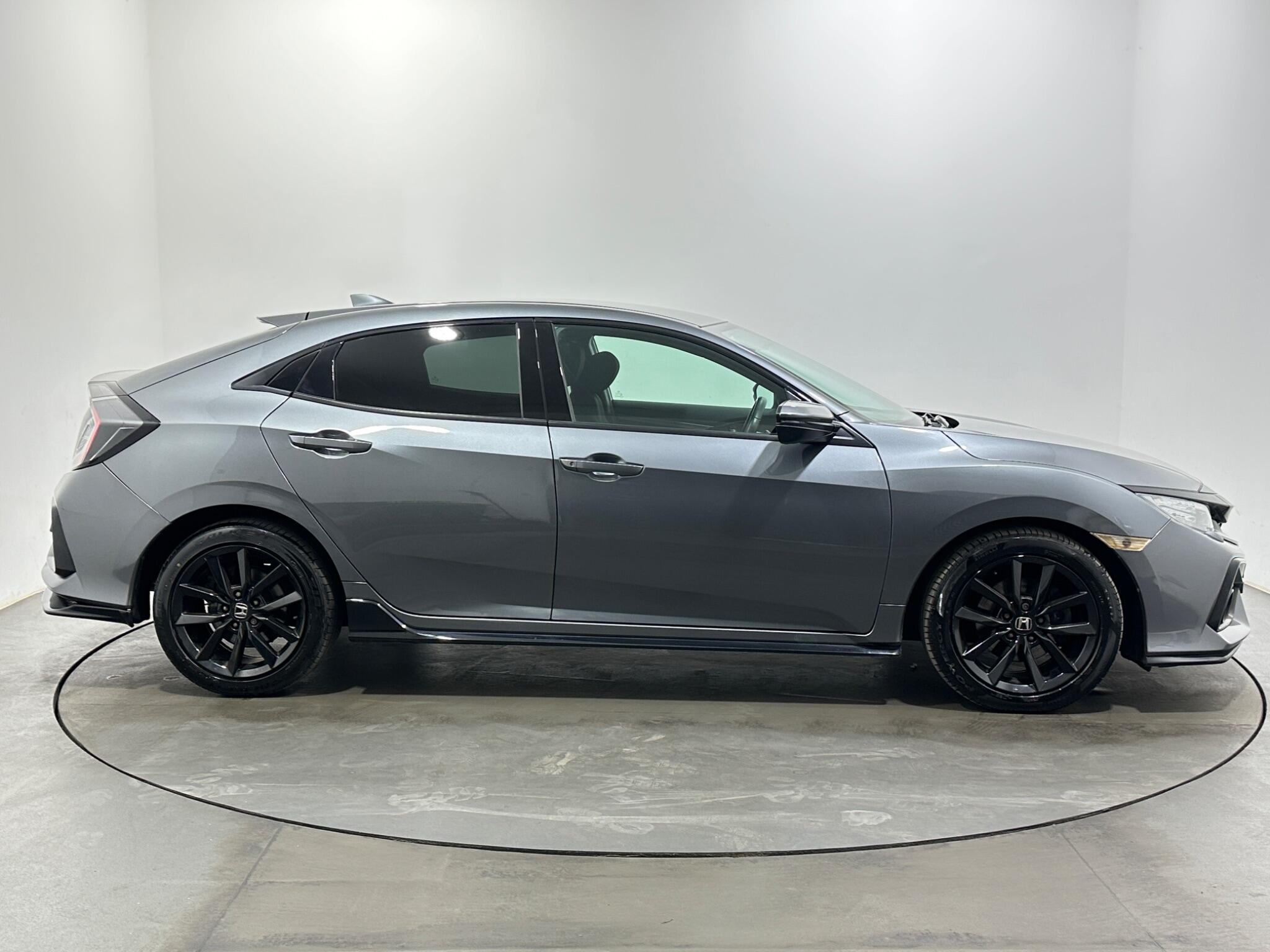 Honda Civic view 9