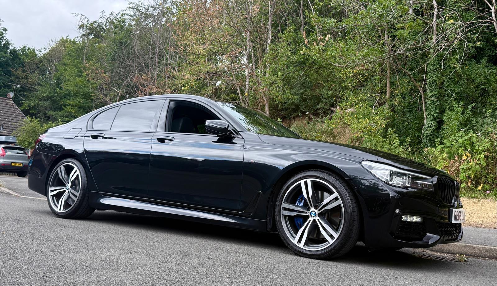 BMW 7 Series view 65
