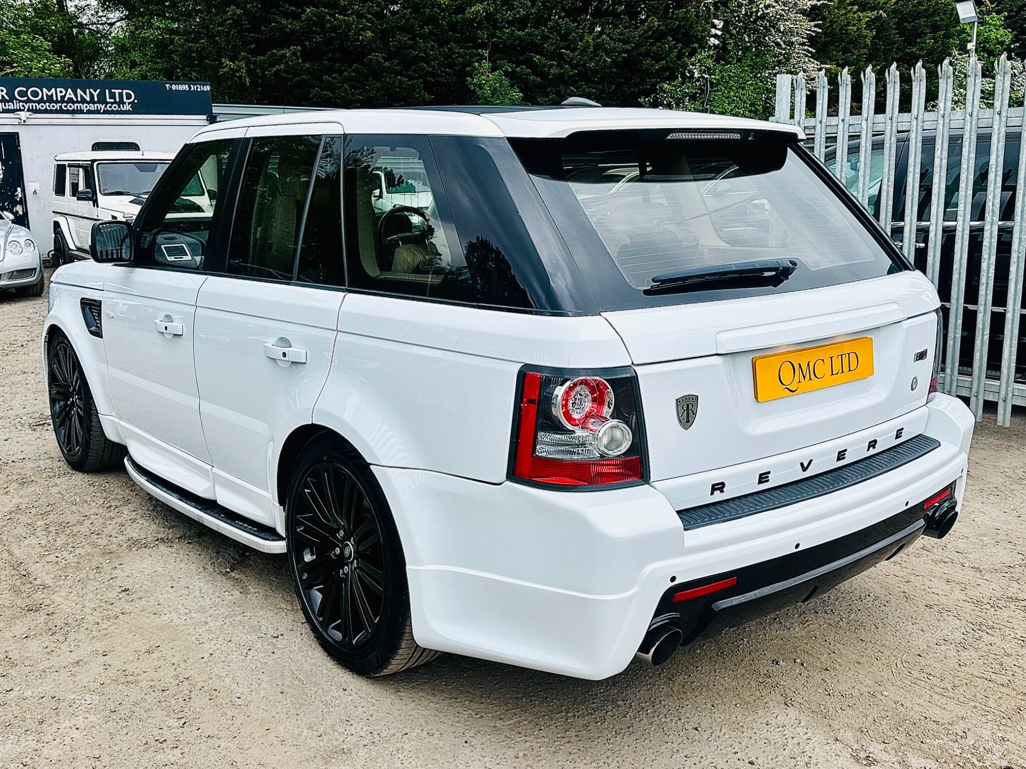Land Rover Range Rover Sport view 8