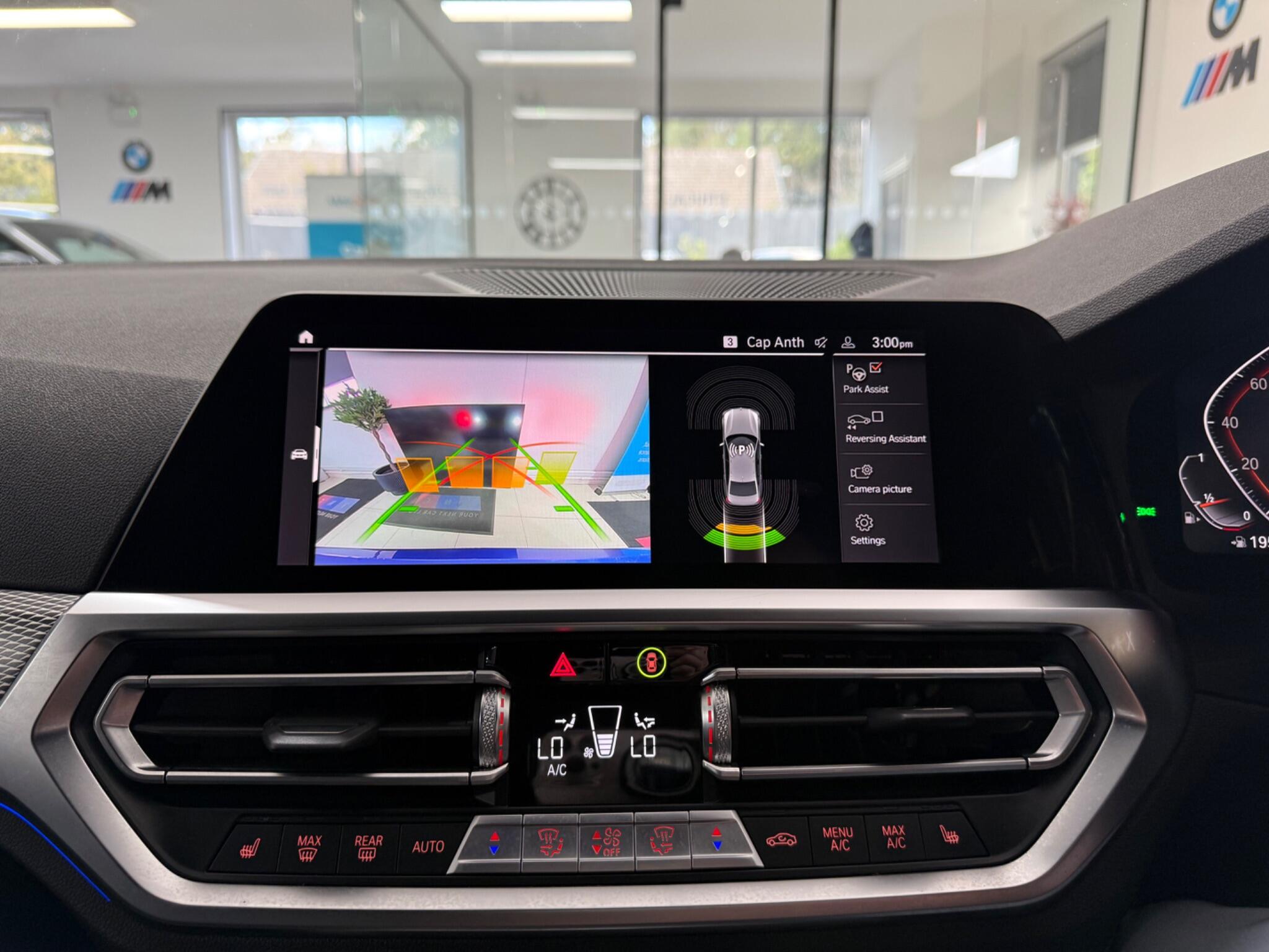 BMW 3 Series view 7