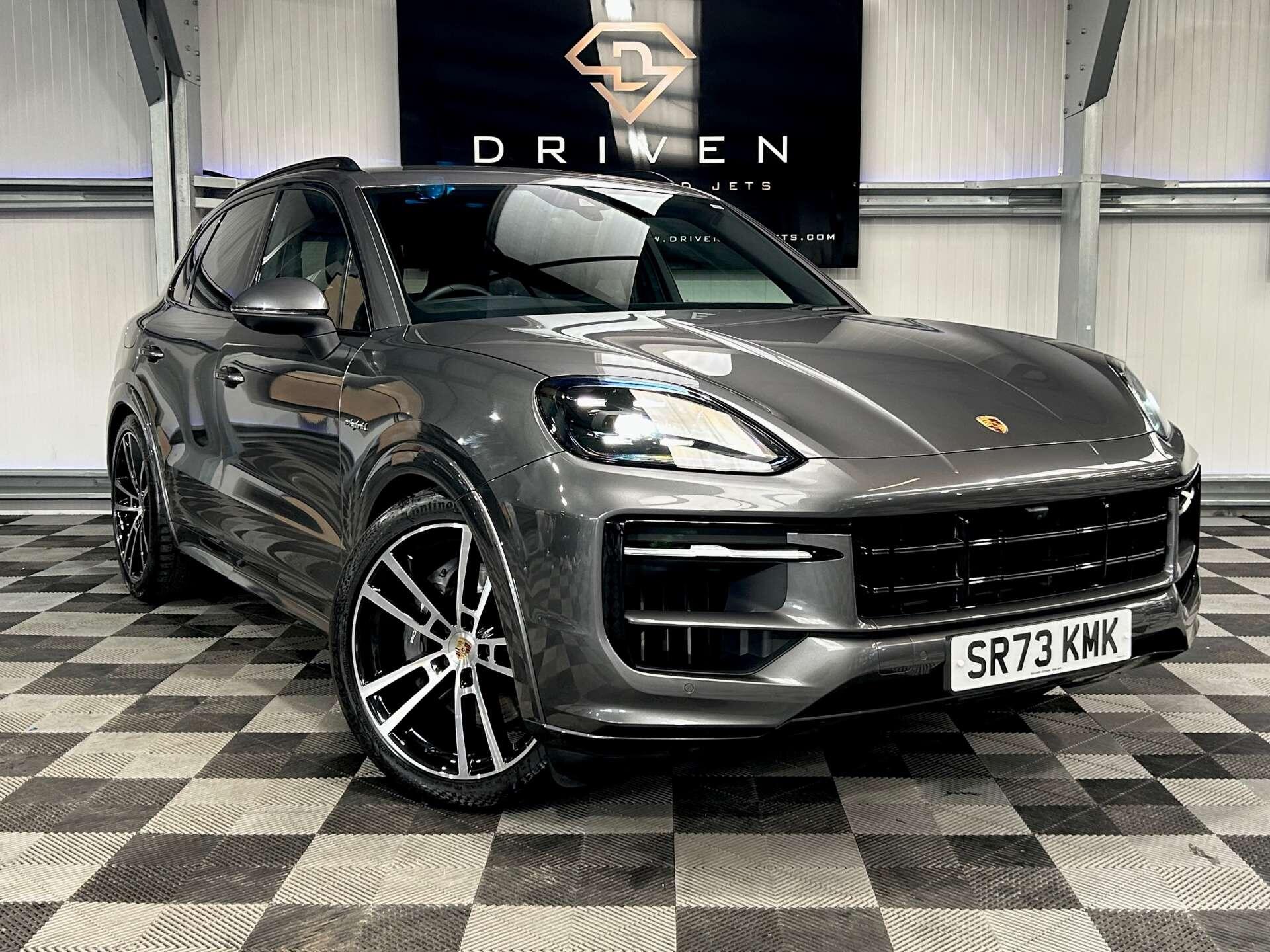 Porsche Cayenne view 9