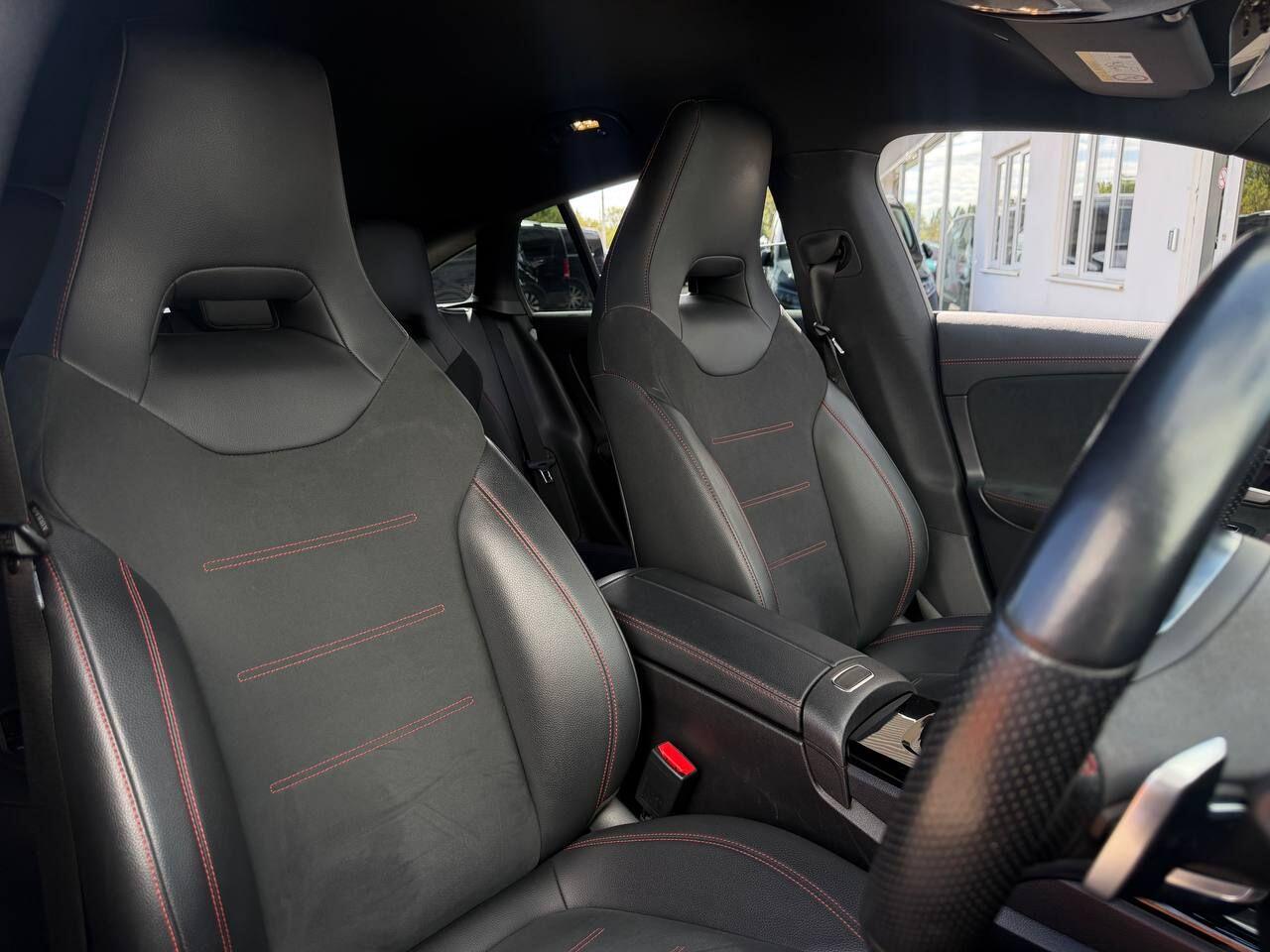 Mercedes-Benz Cla view 12