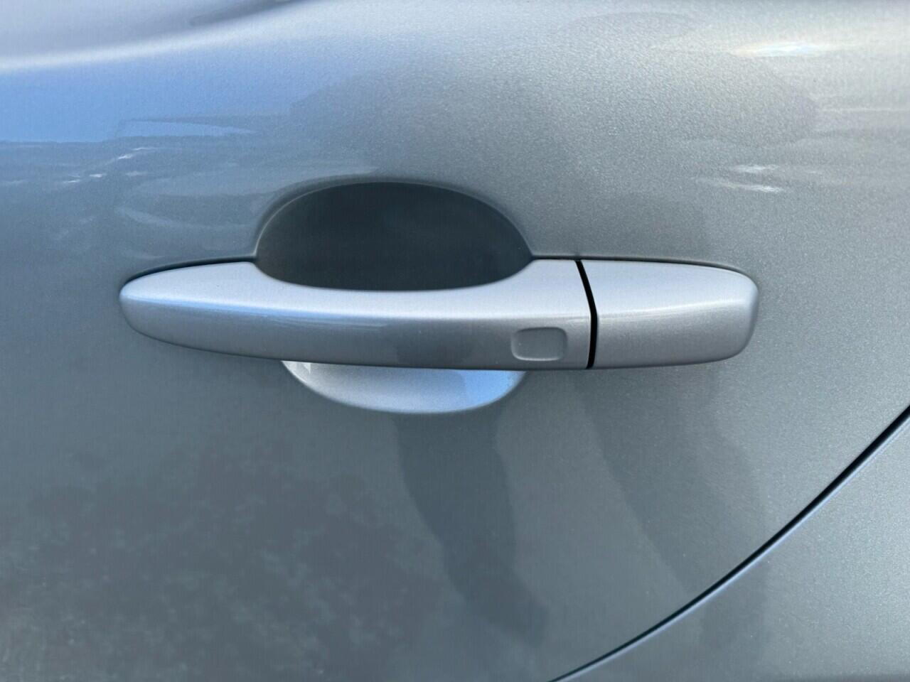 Volvo V40 view 50