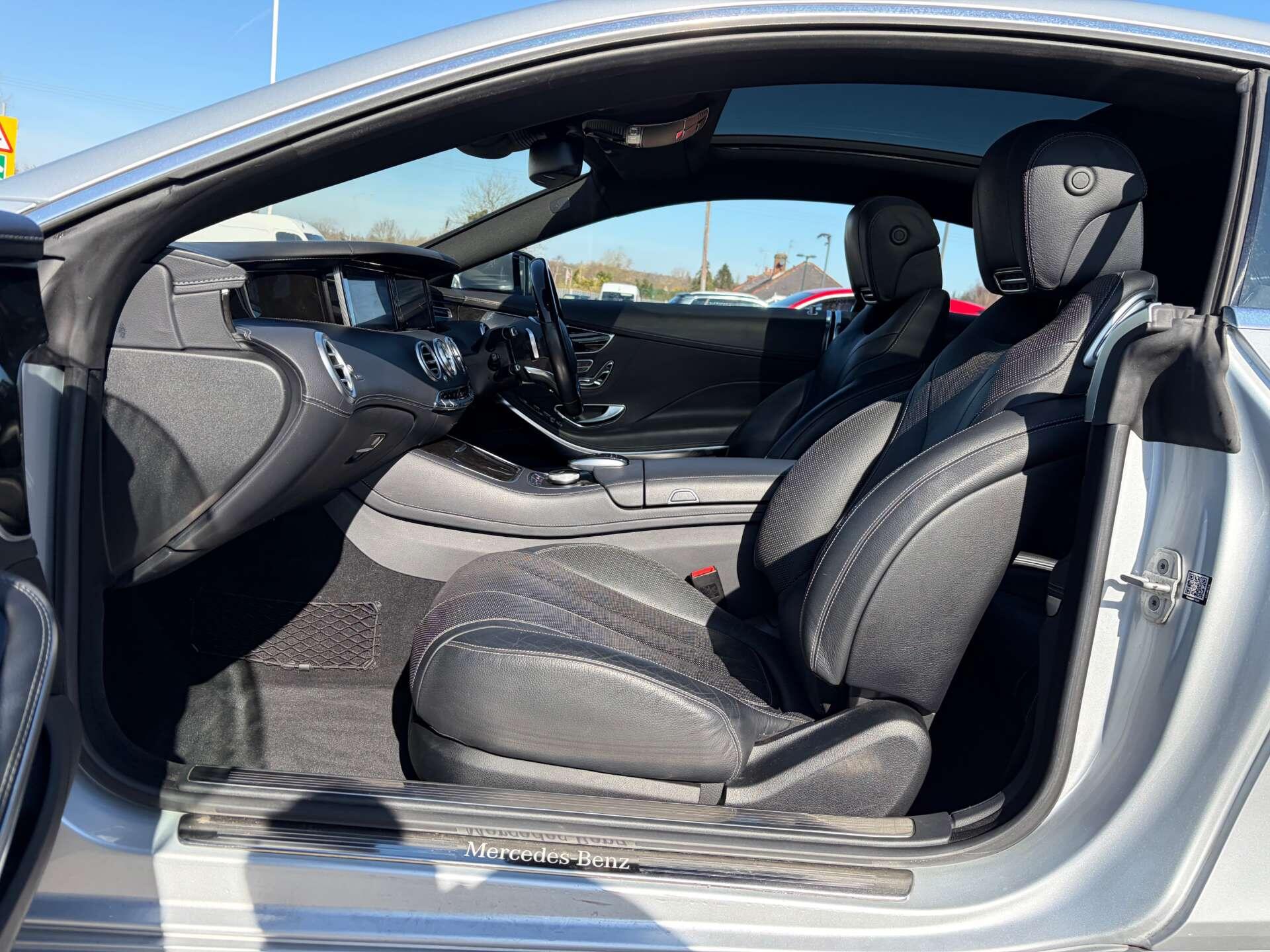 Mercedes-Benz S Class view 17