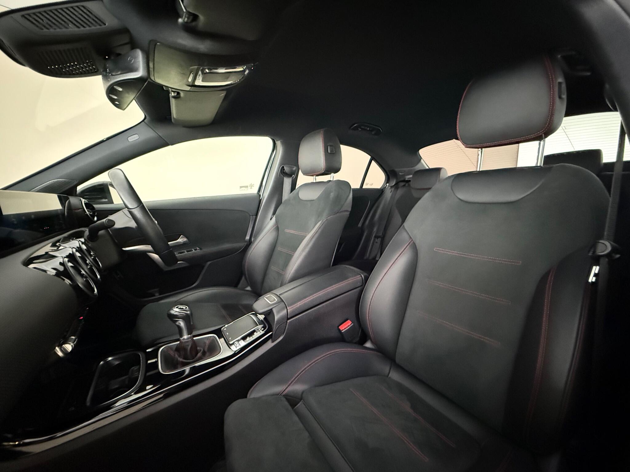 Mercedes-Benz A-Class view 31