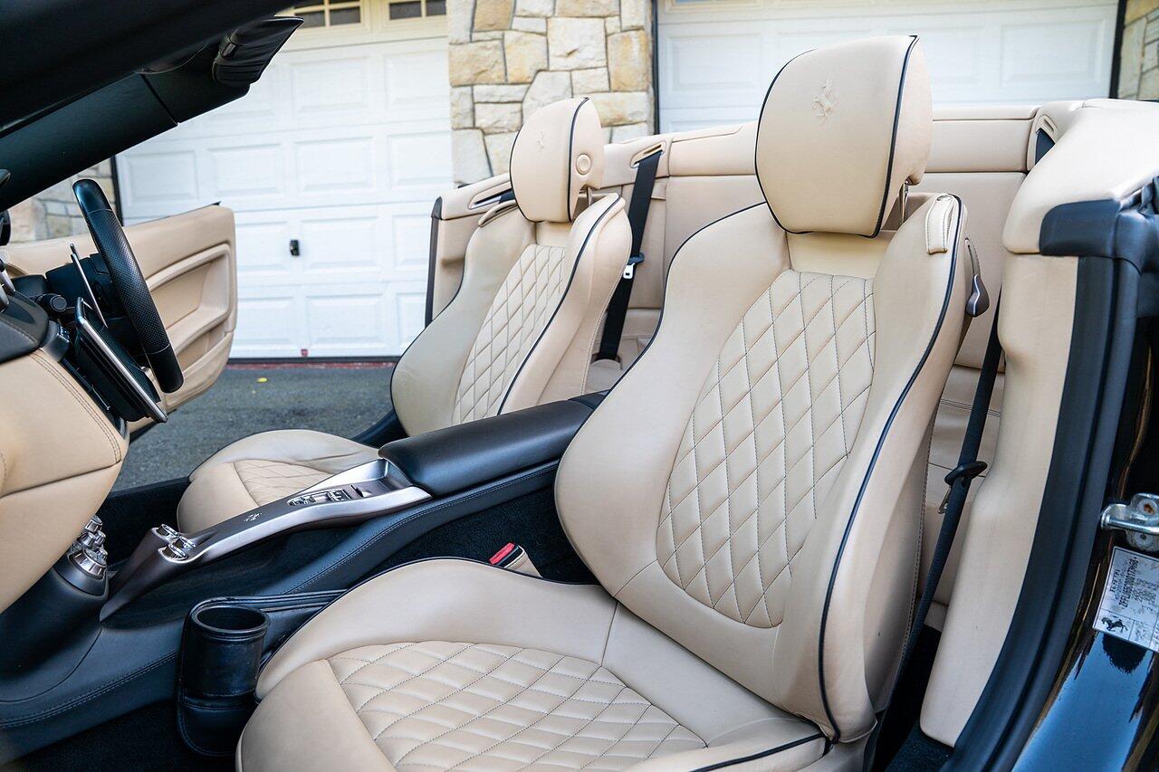 Ferrari California view 50