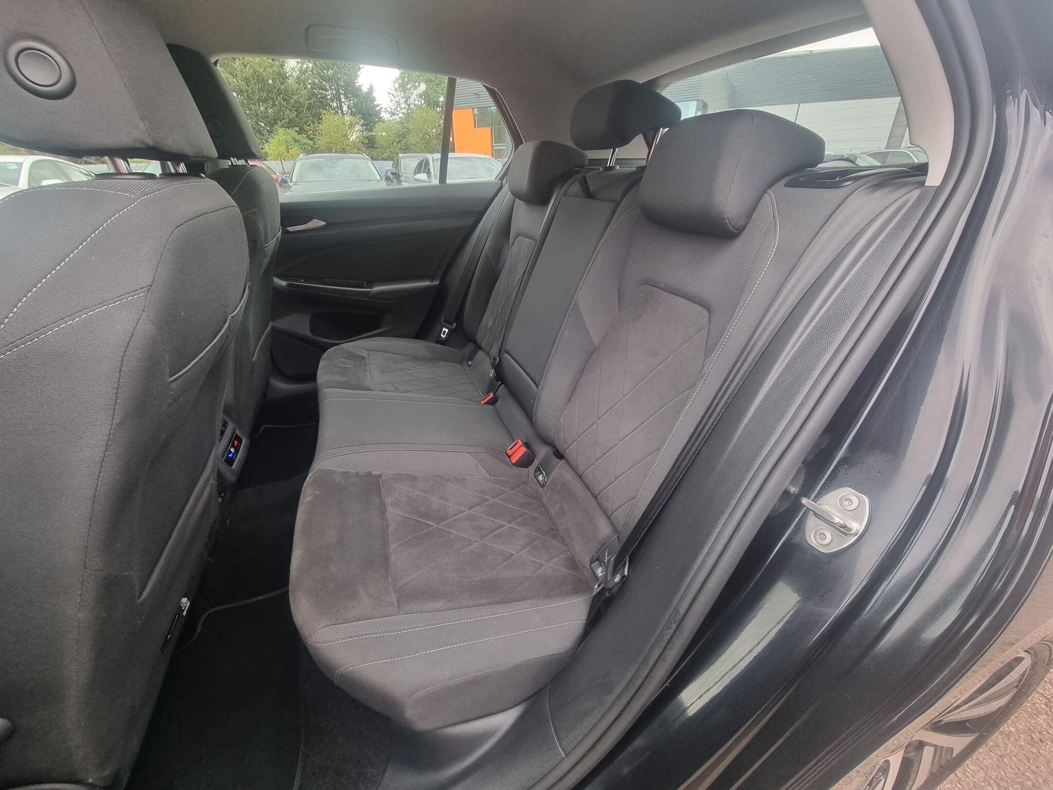 Volkswagen Golf view 16