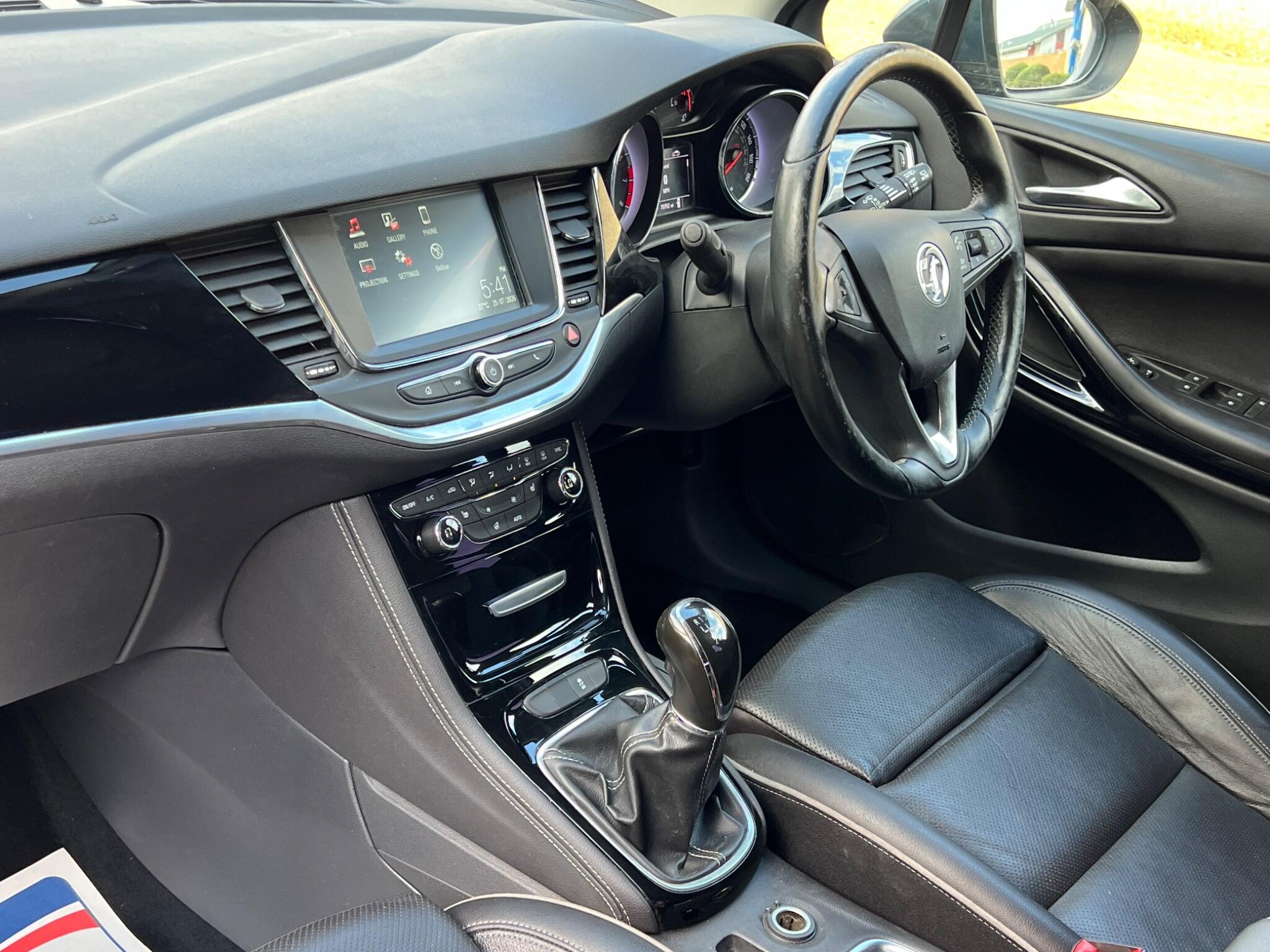 Vauxhall Astra view 20