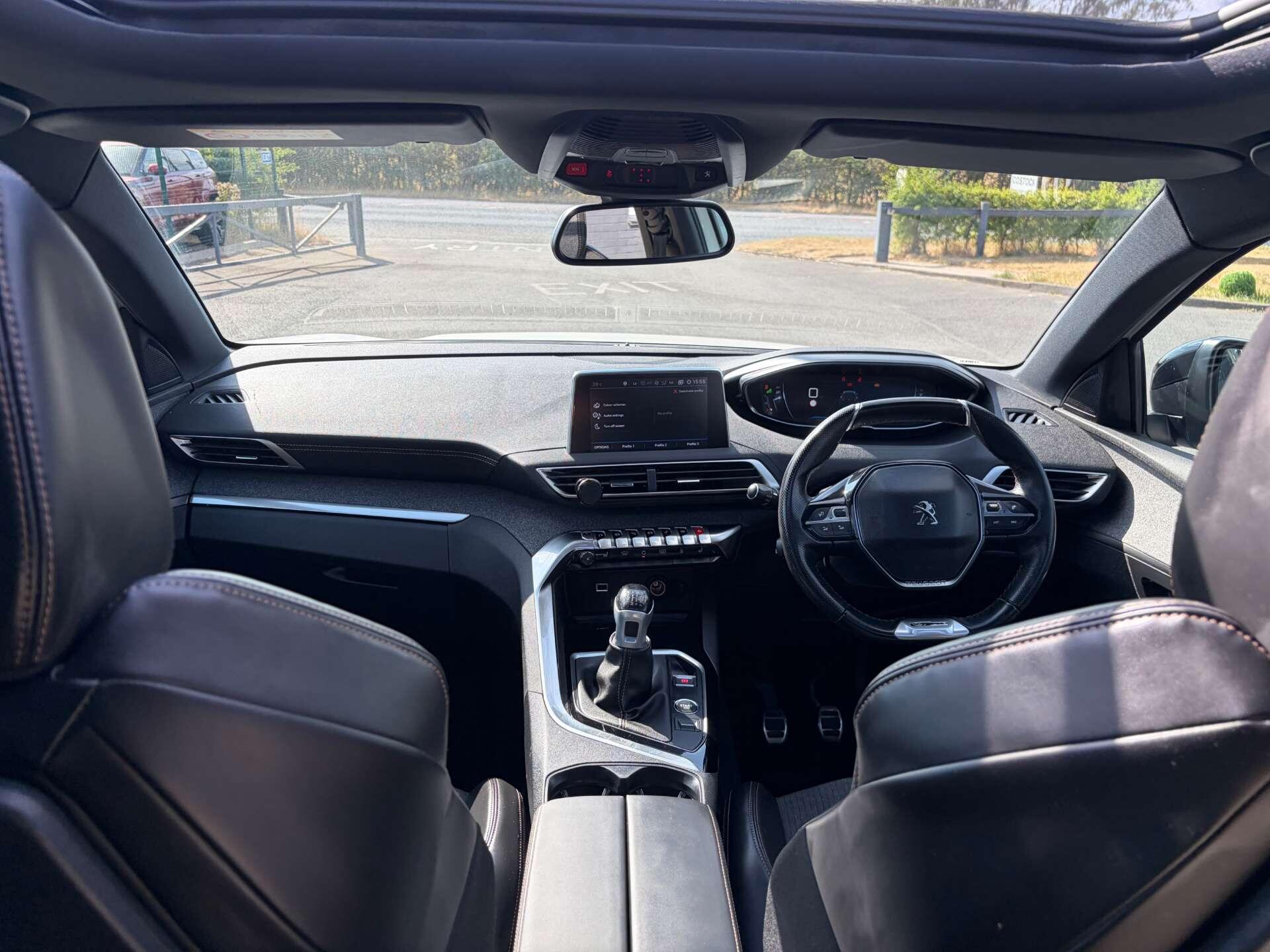 Peugeot 5008 view 36
