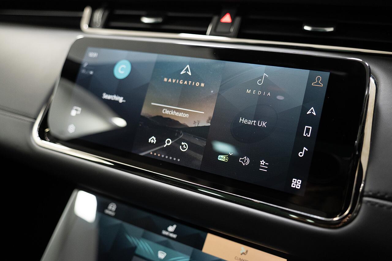 Land Rover Range Rover Evoque view 15