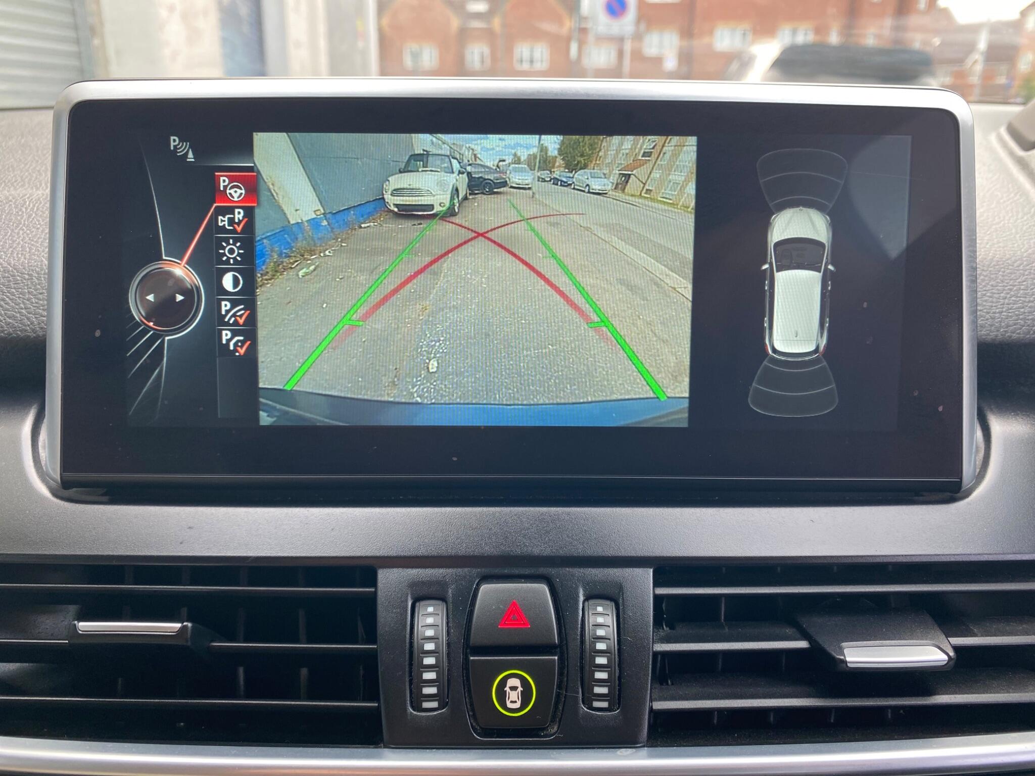 BMW 2 Series view 12