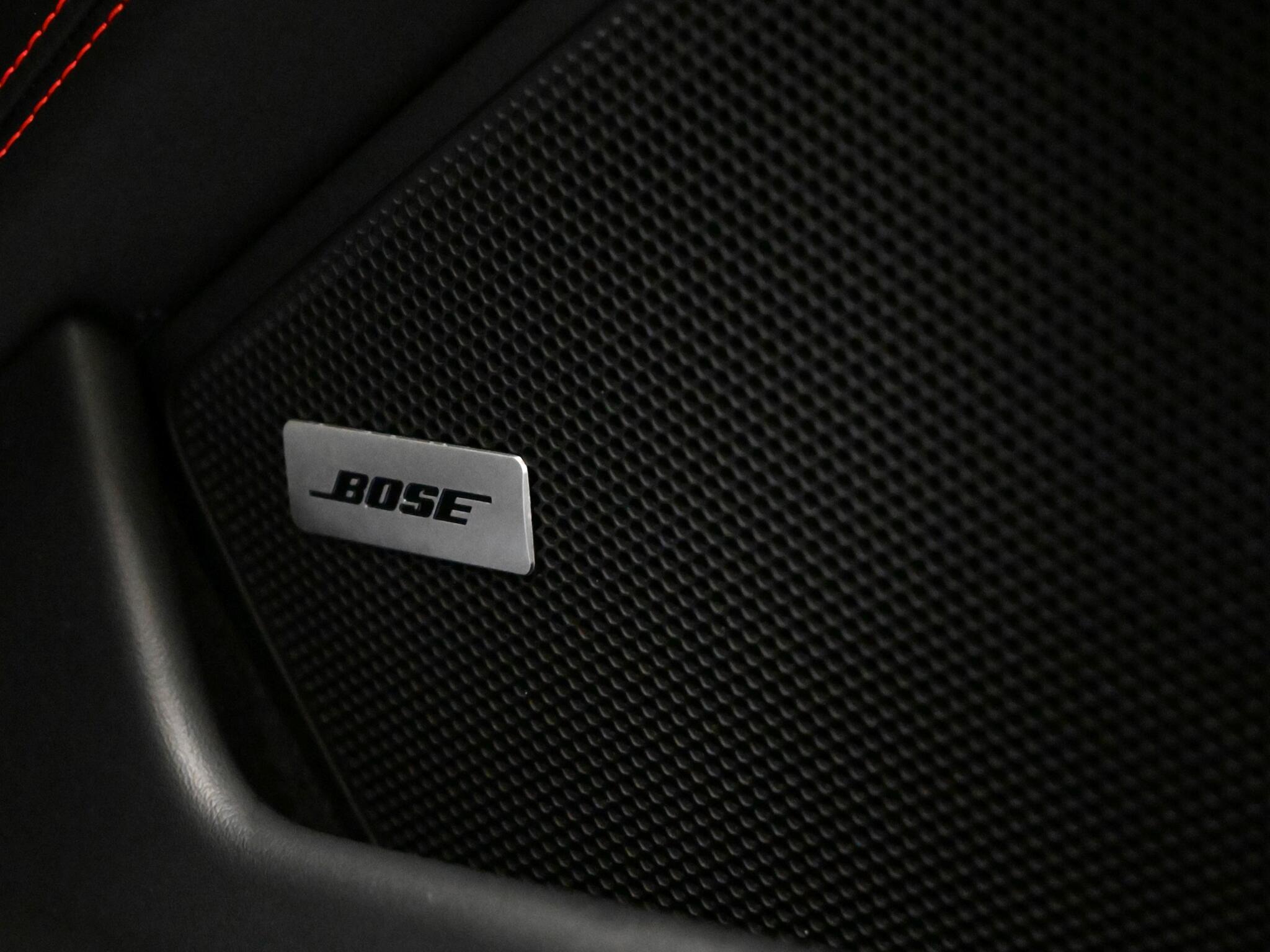 Porsche 911 view 21