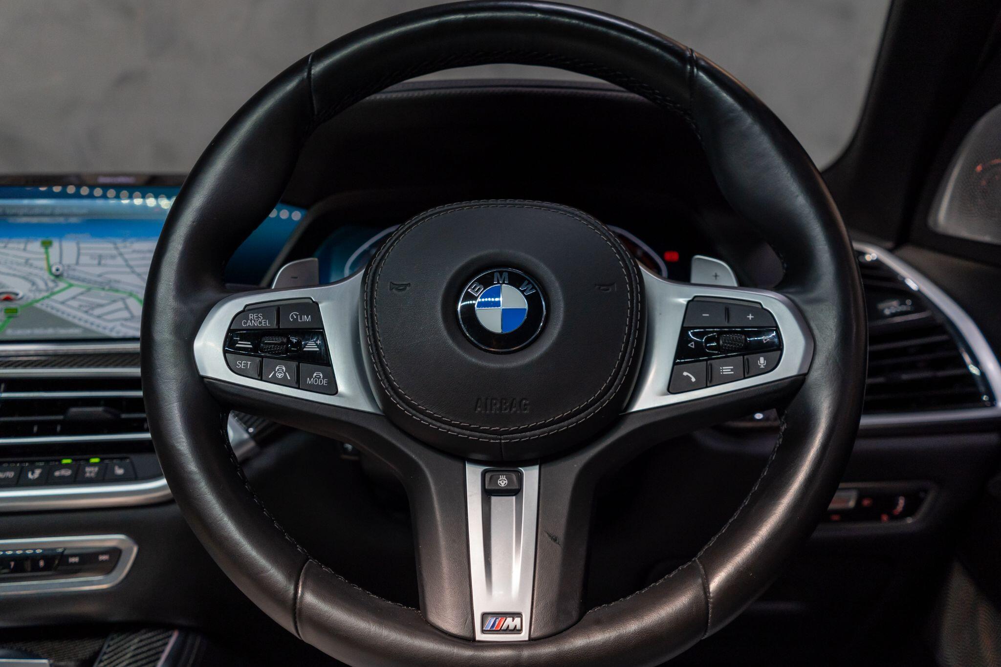 BMW X5 view 43