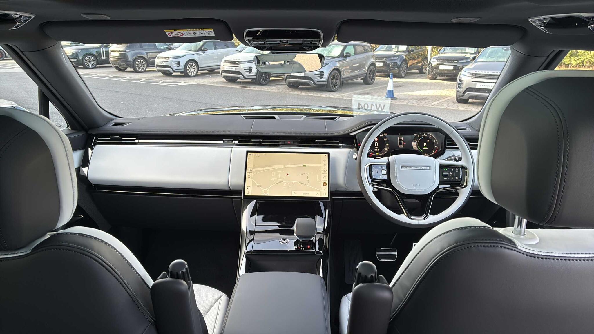 Land Rover Range Rover Sport view 9