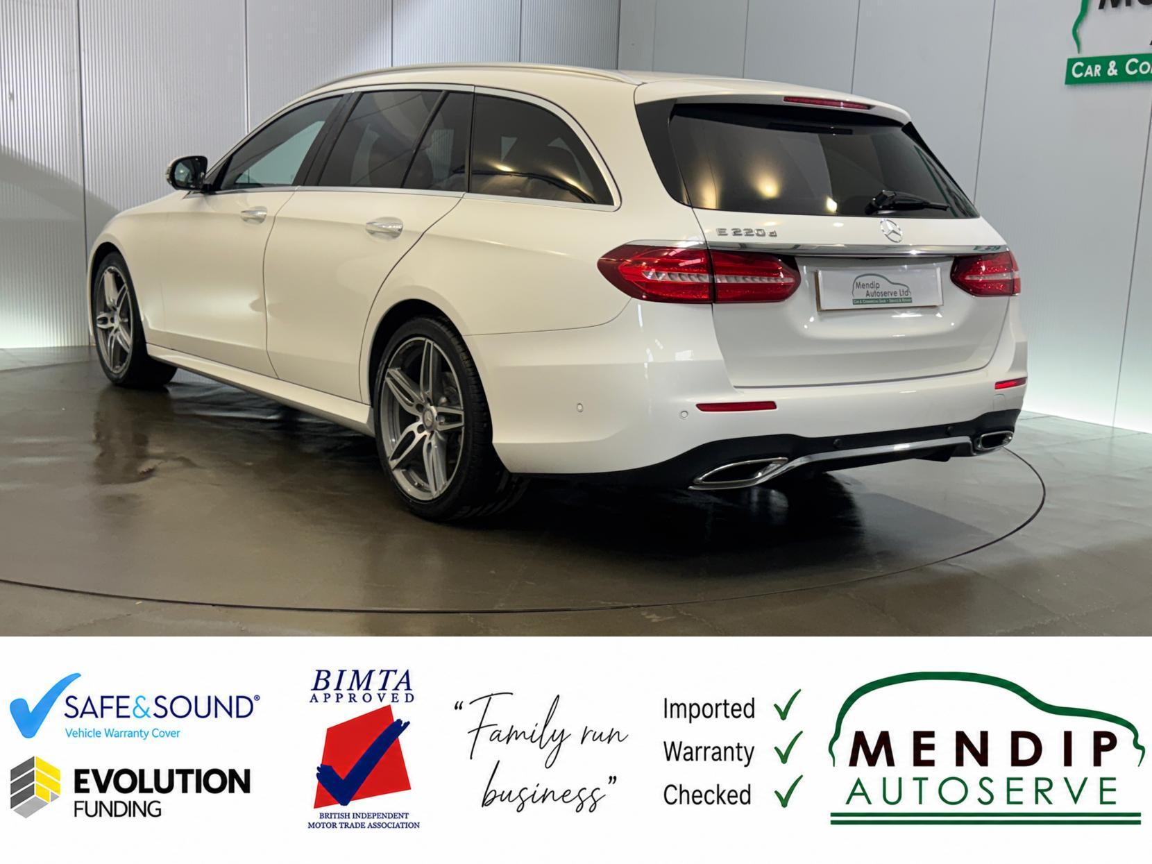Mercedes-Benz E Class view 12