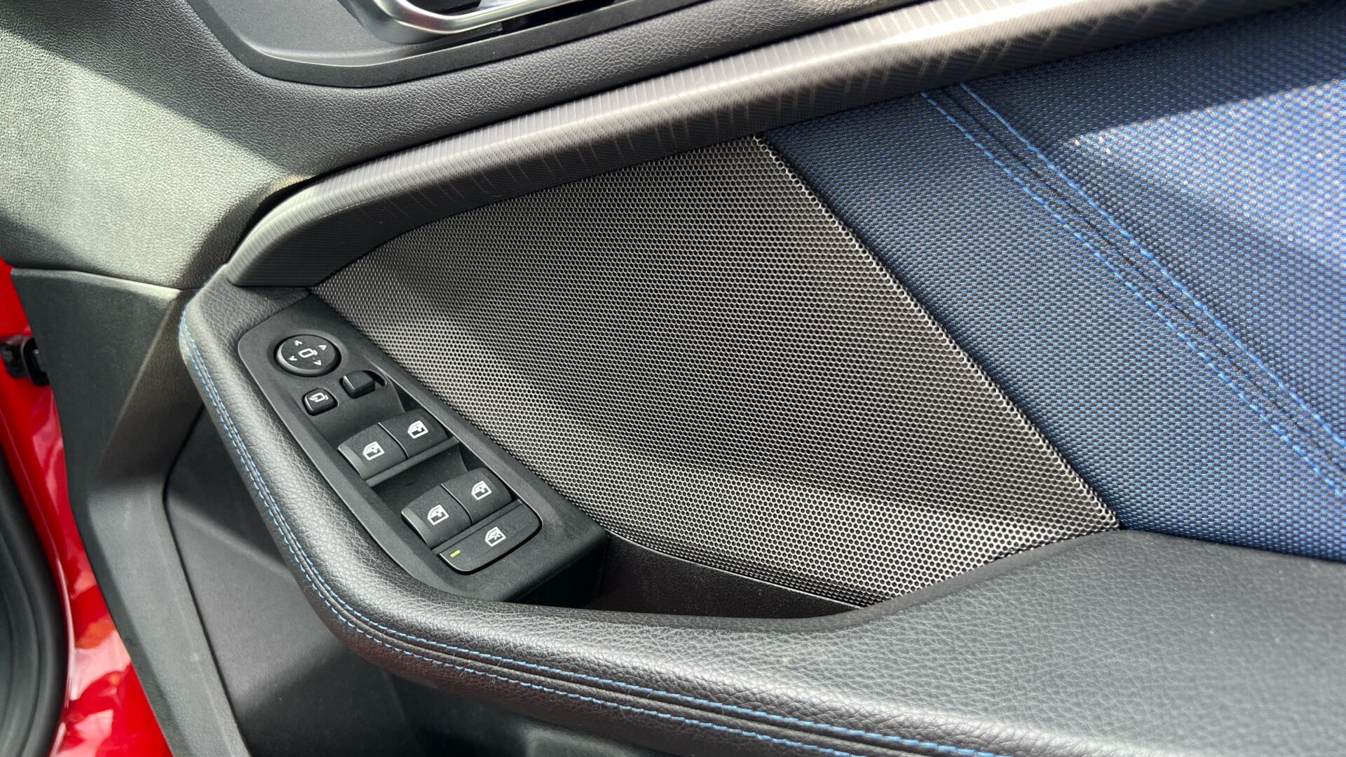 BMW 1 Series view 20