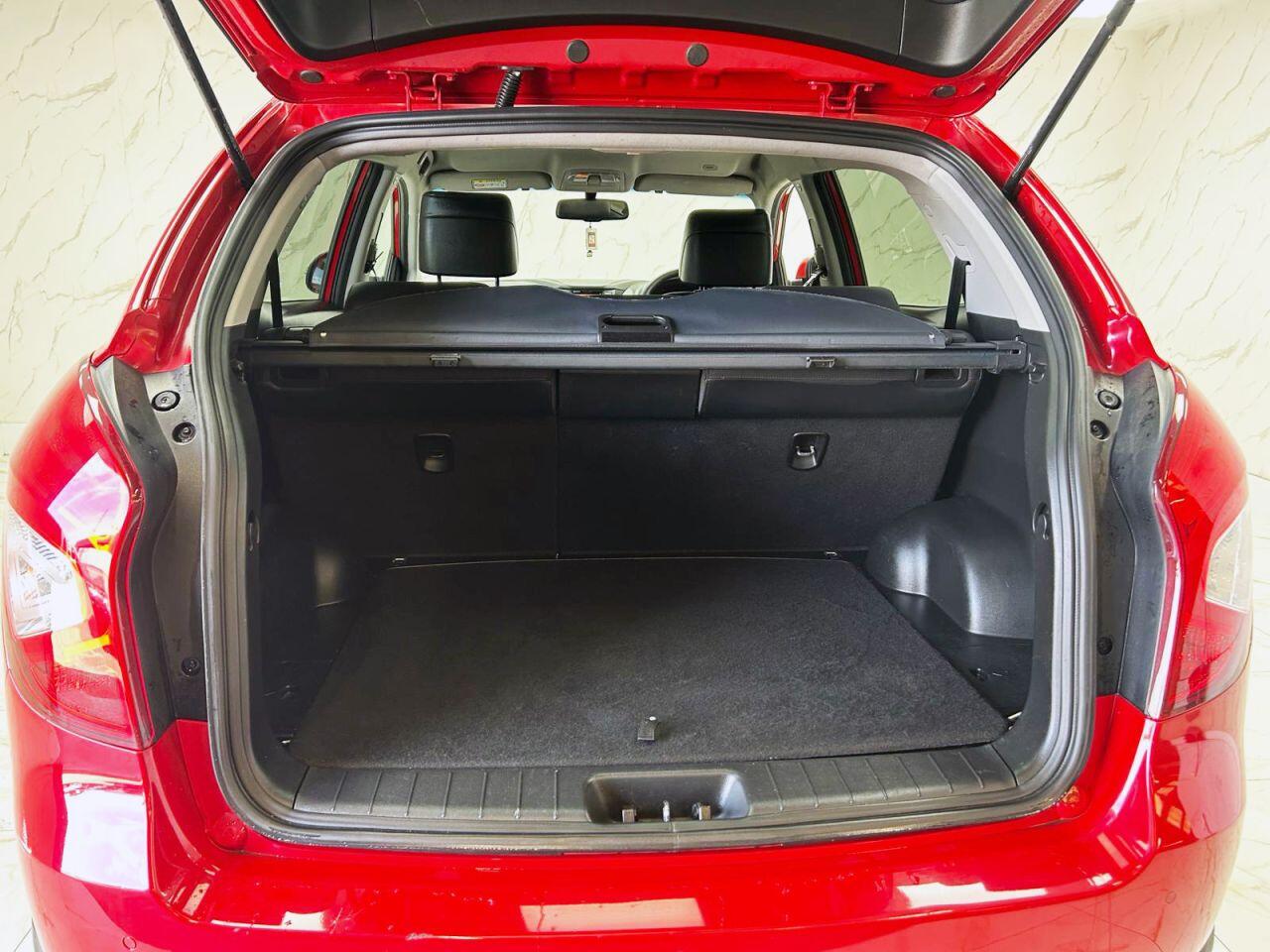KGM Korando view 13