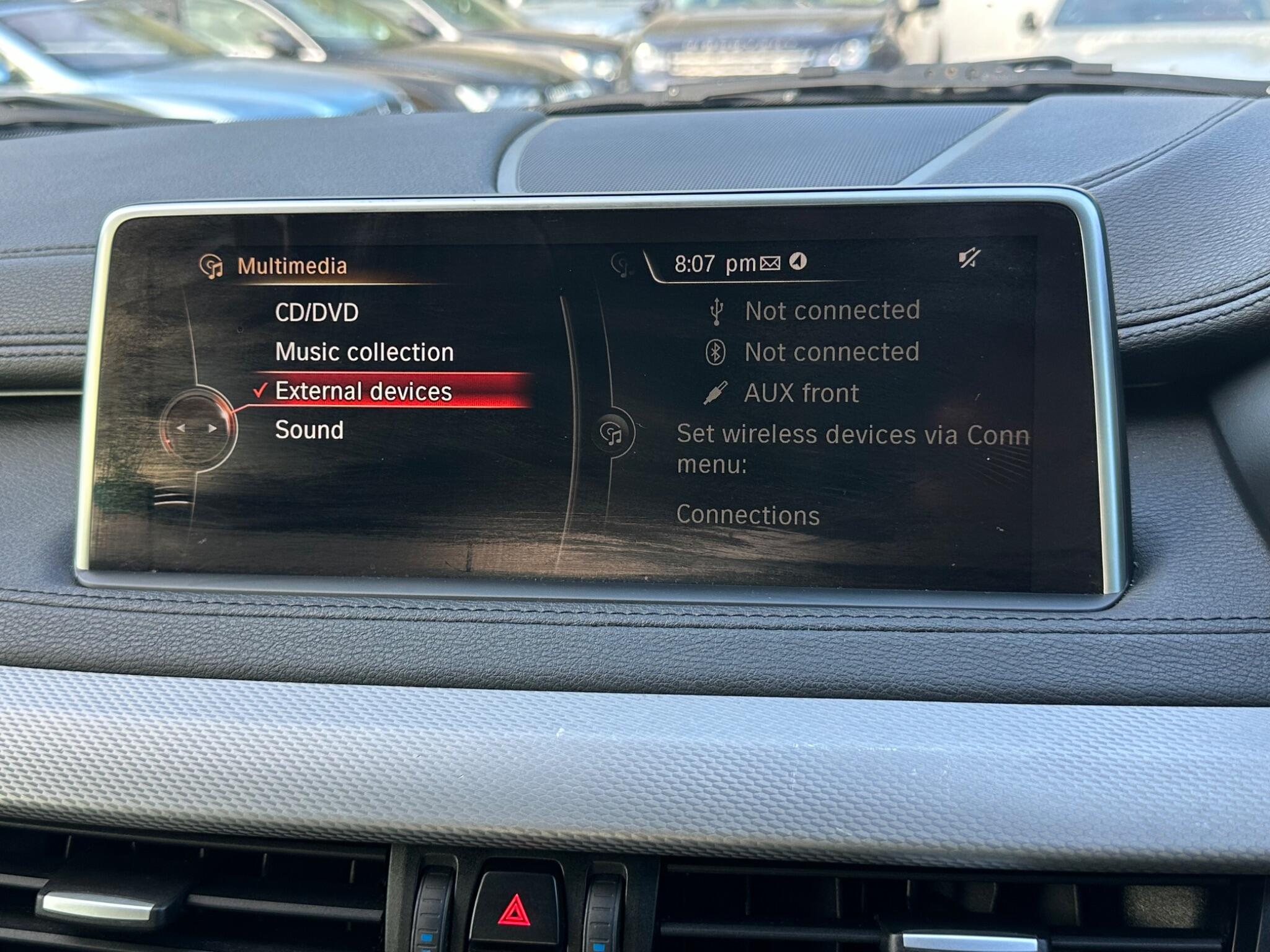 BMW X6 view 33