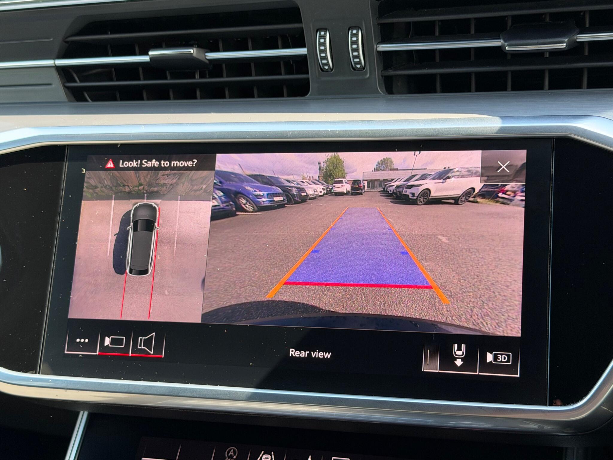 Audi A6 view 36