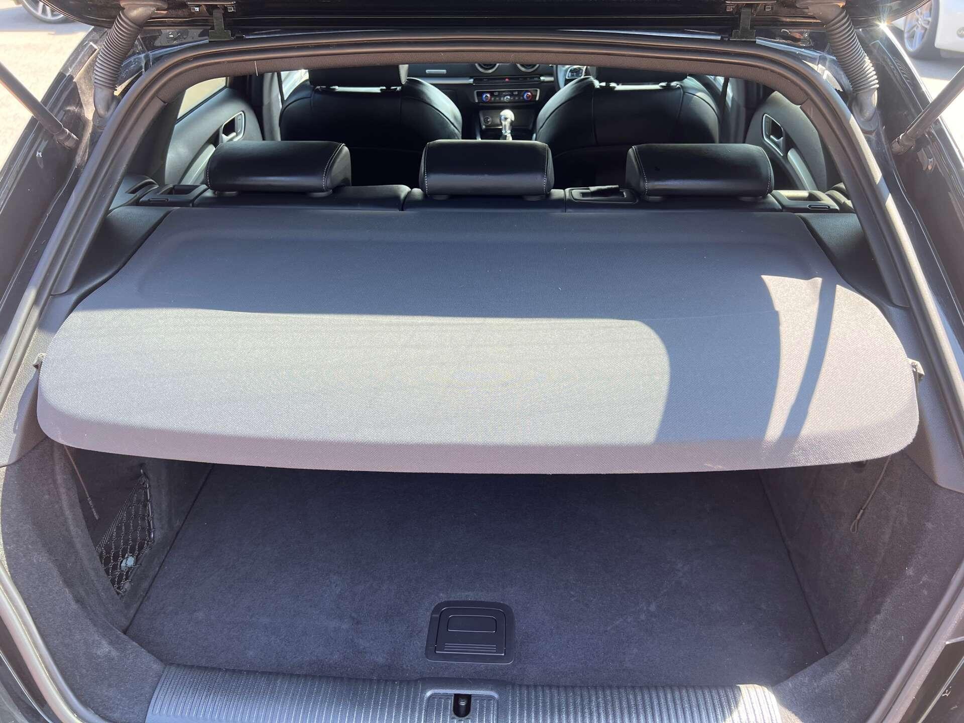 Audi A3 view 56