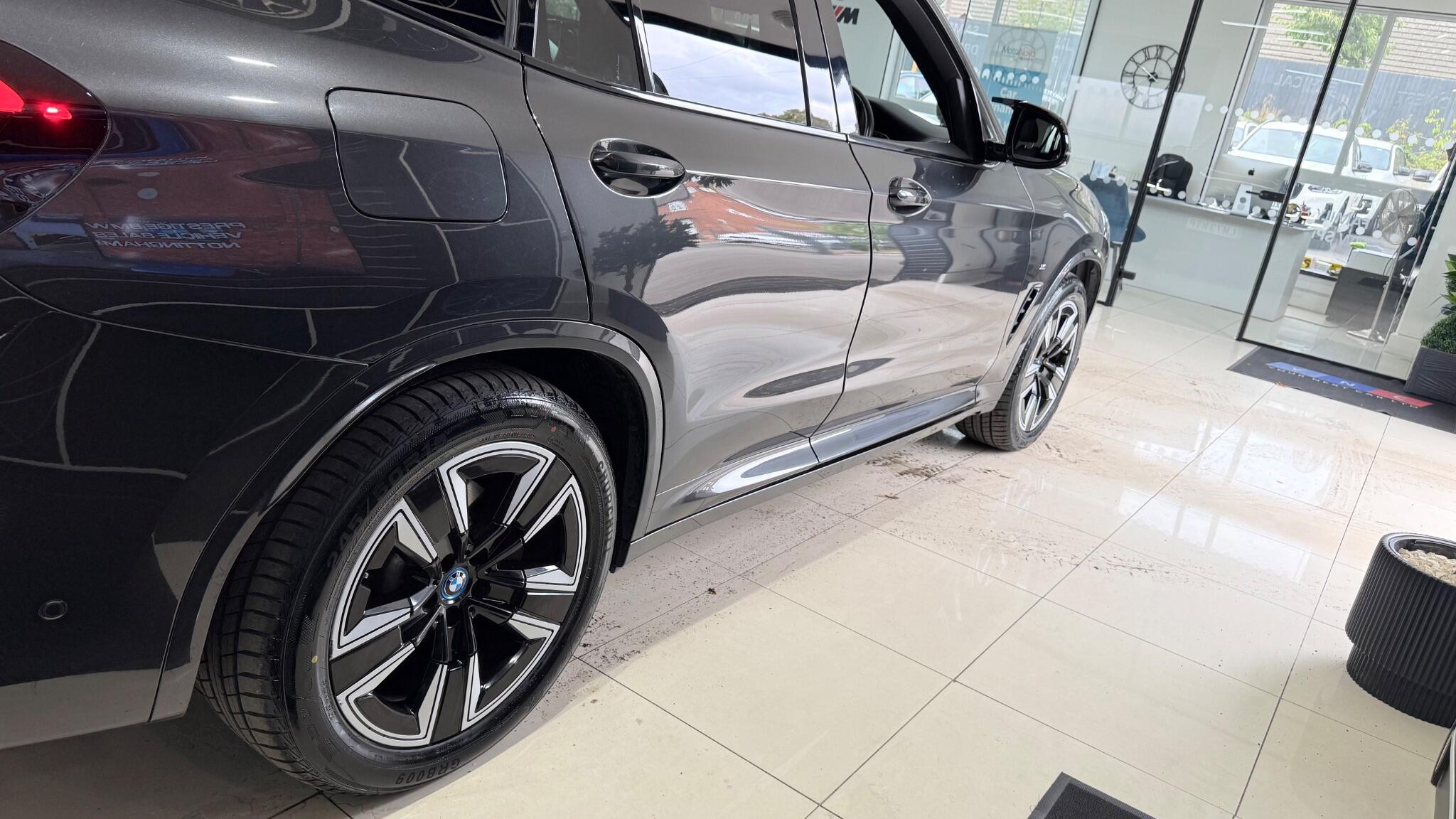 BMW Ix3 view 25