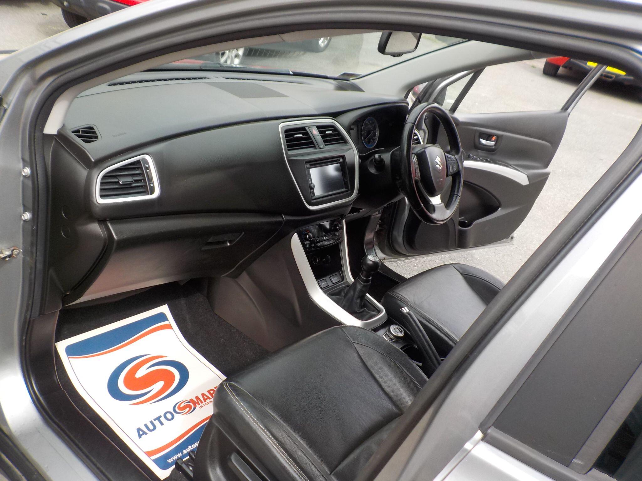Suzuki SX4 S-Cross 1.6 SZ5 ALLGRIP Euro 6 5dr
