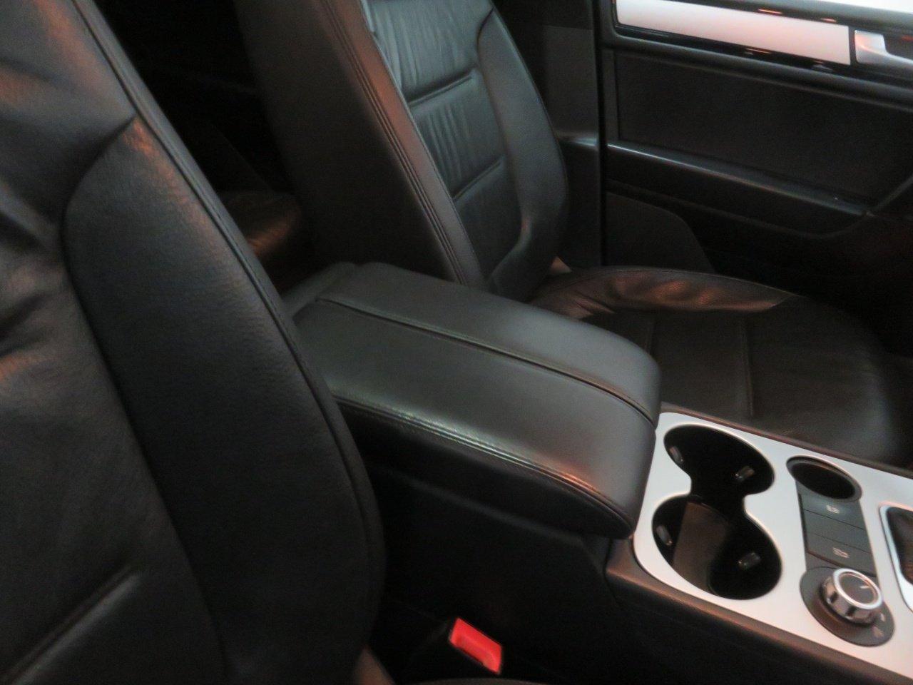 Volkswagen Touareg view 46