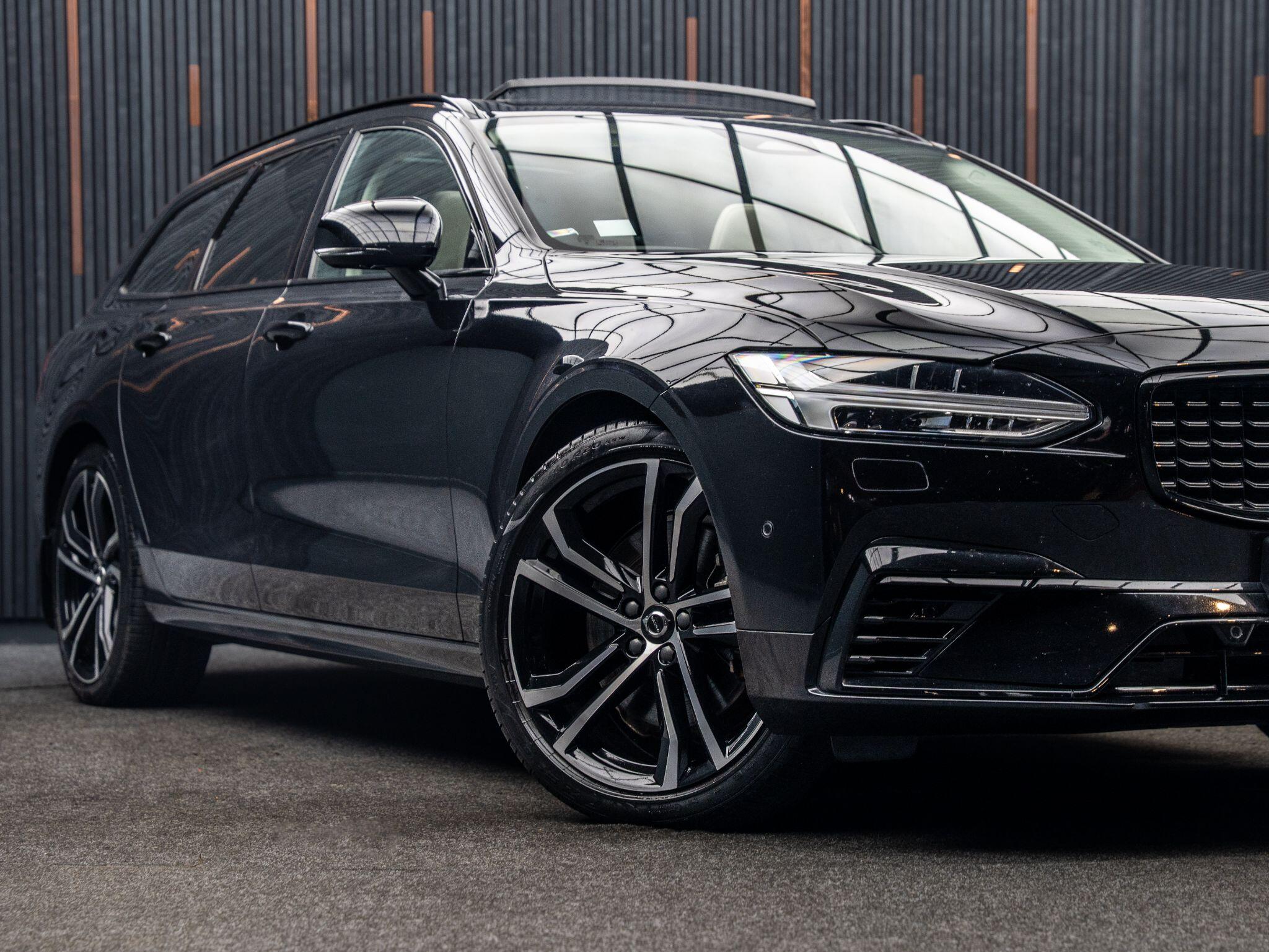 Volvo V90 view 19