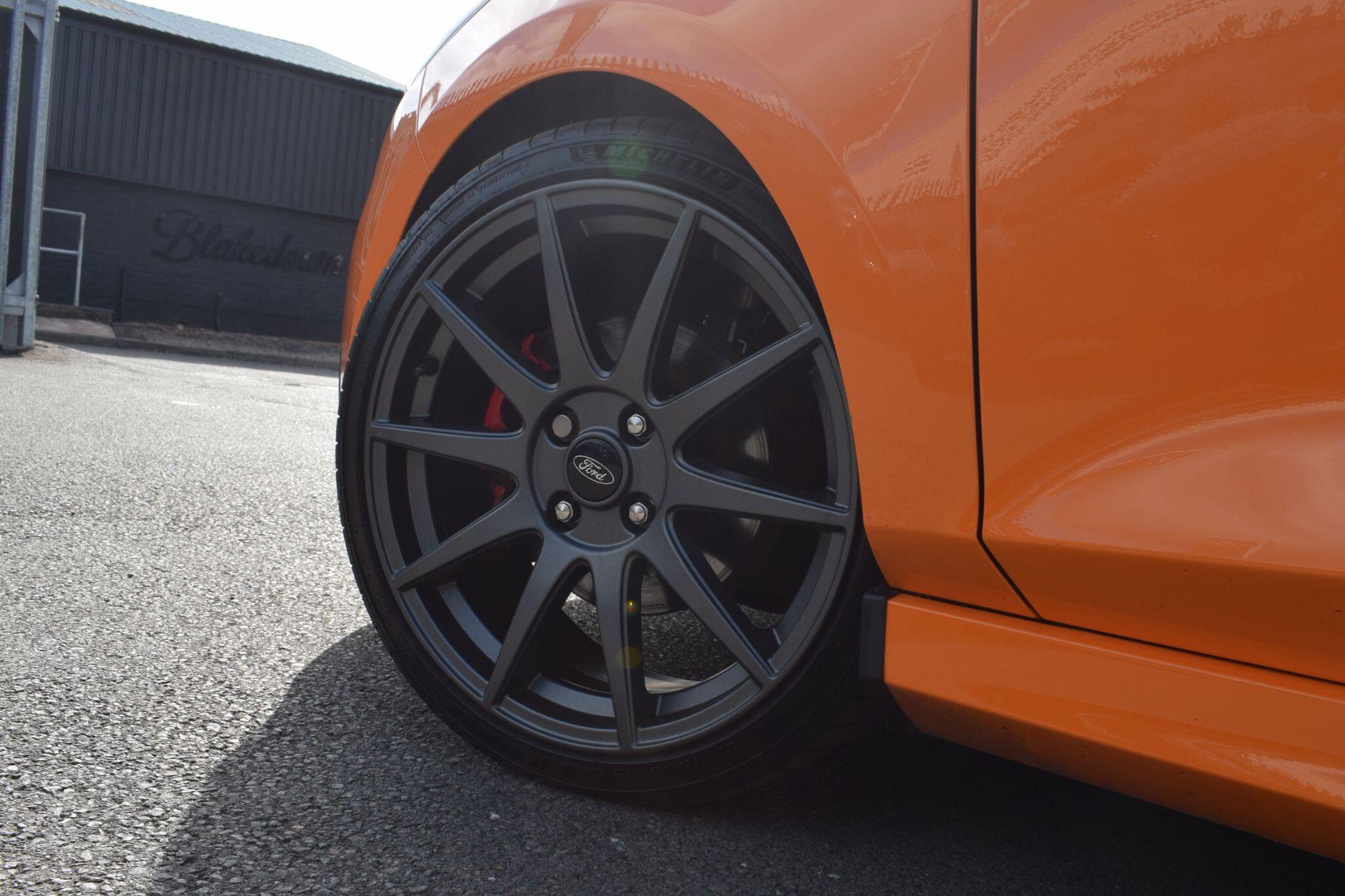 Ford Fiesta view 37