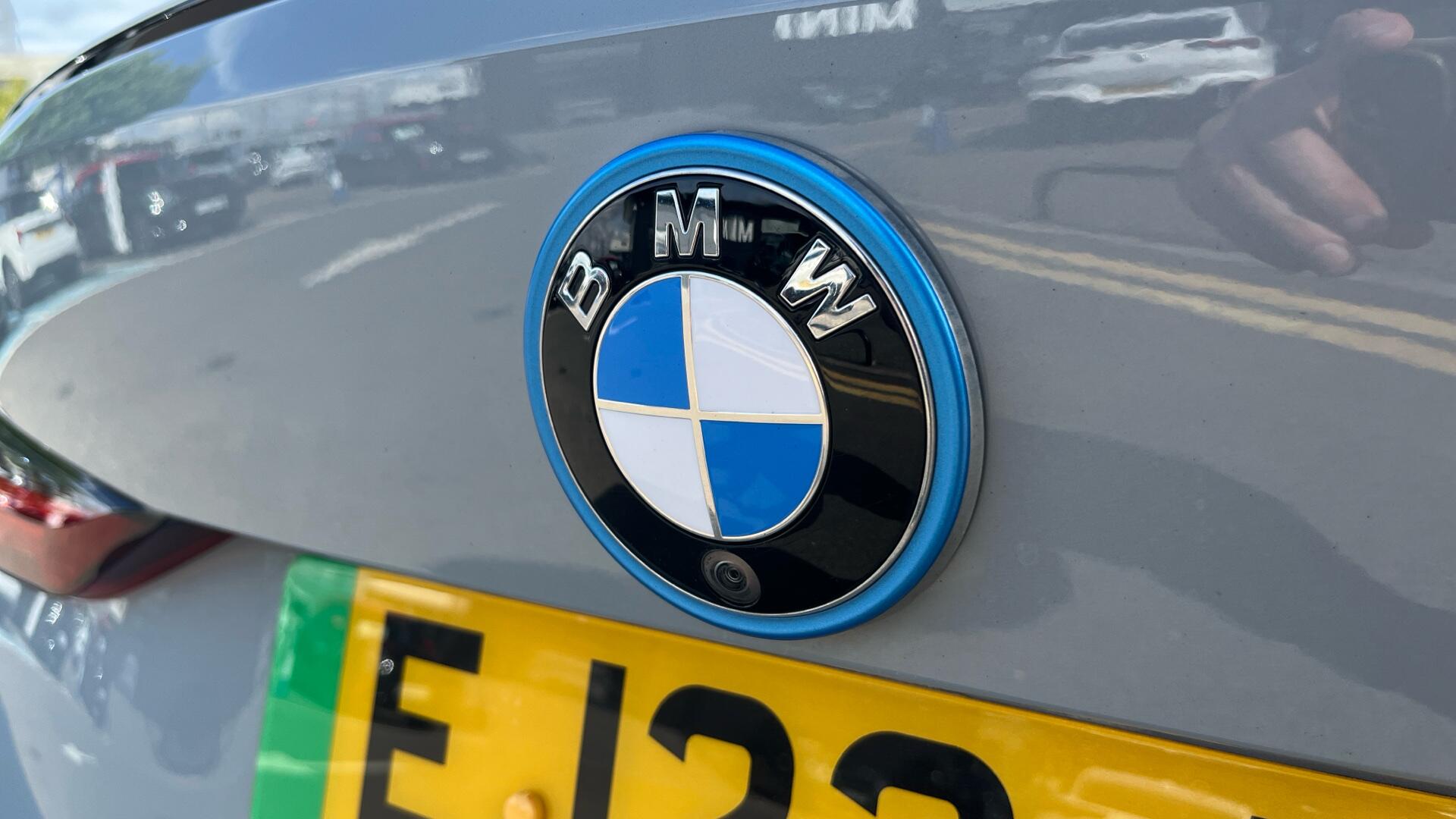 BMW i4 view 31
