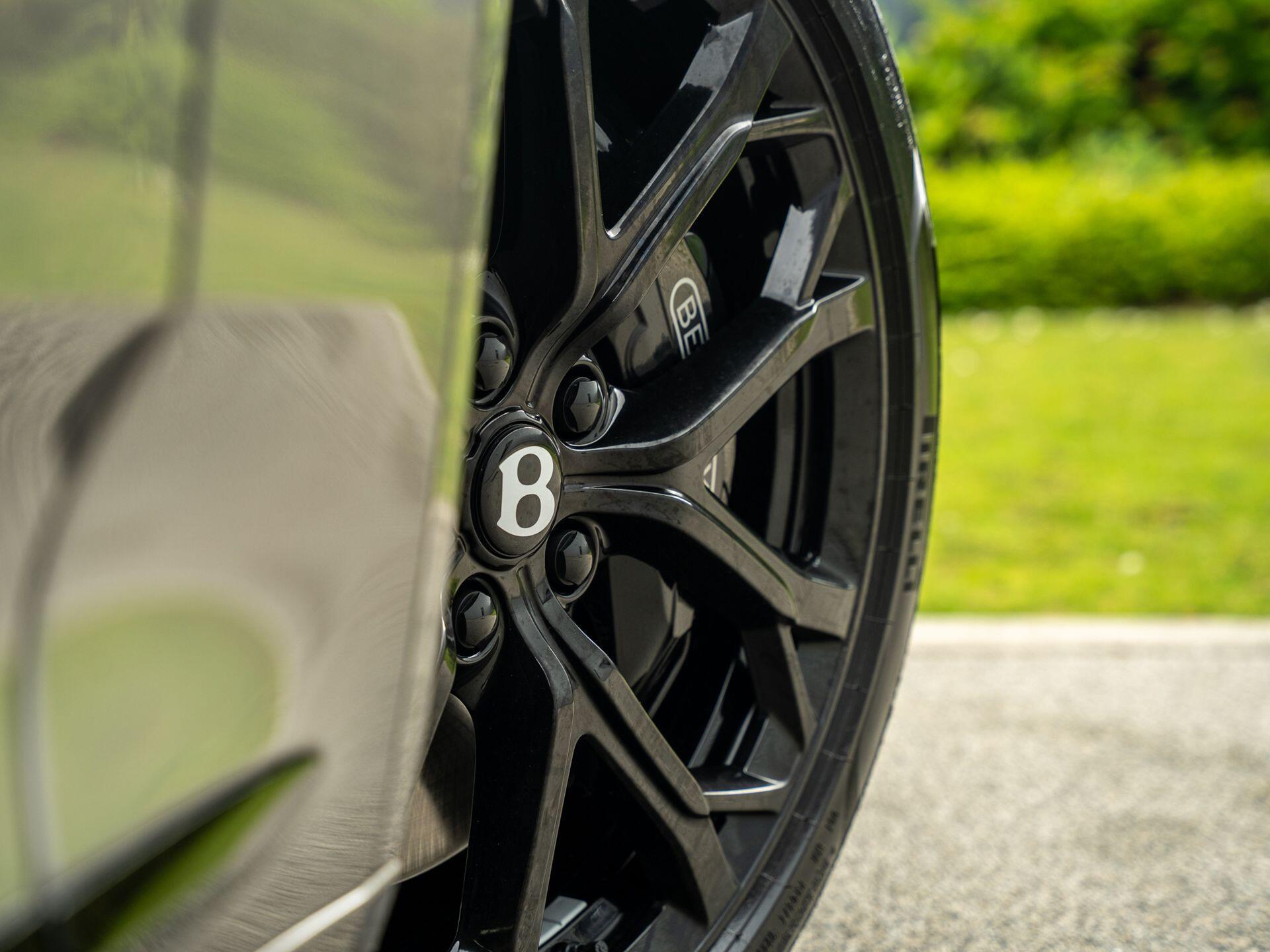 Bentley Continental view 40