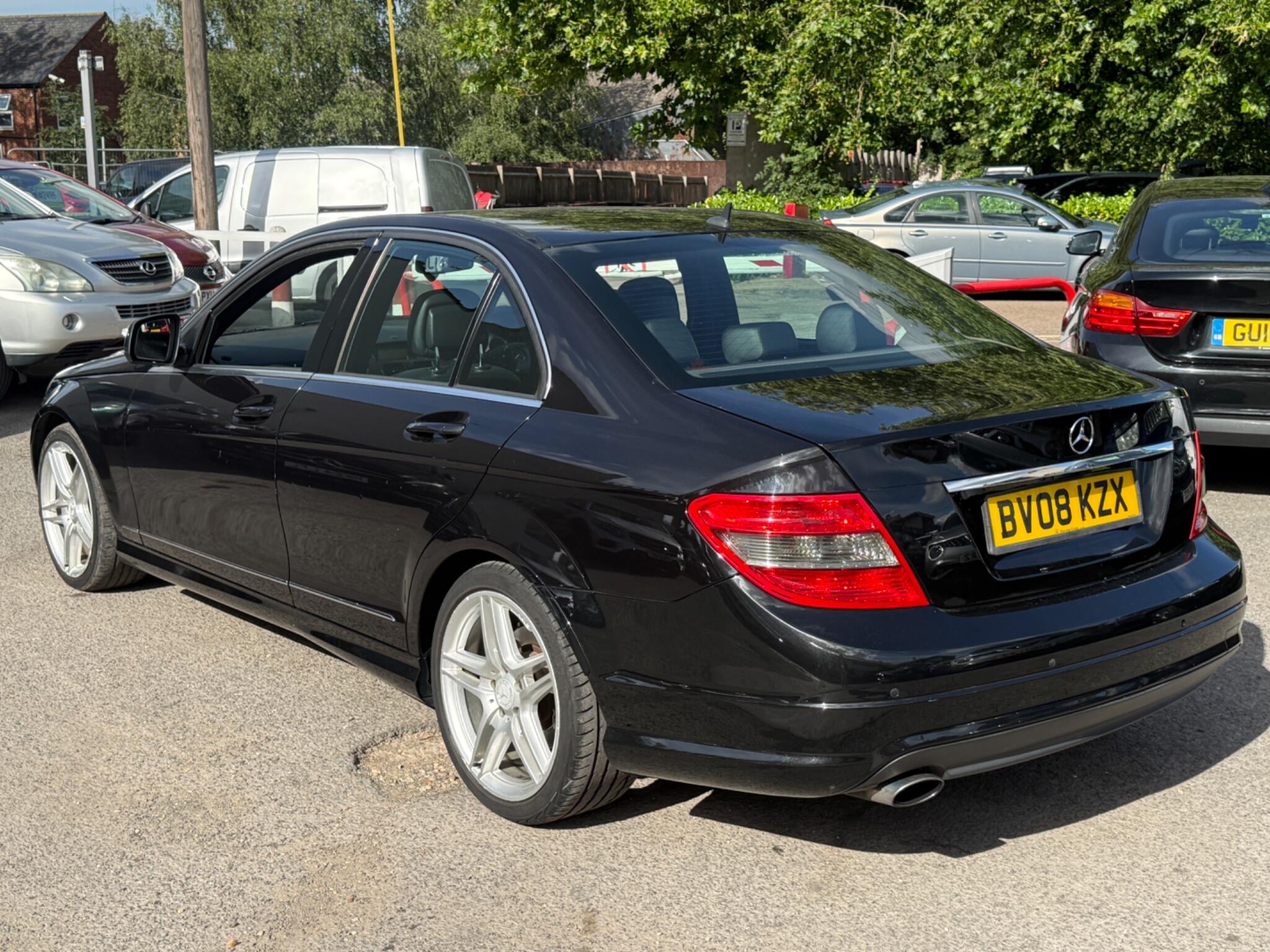 Mercedes-Benz C Class - Image 4