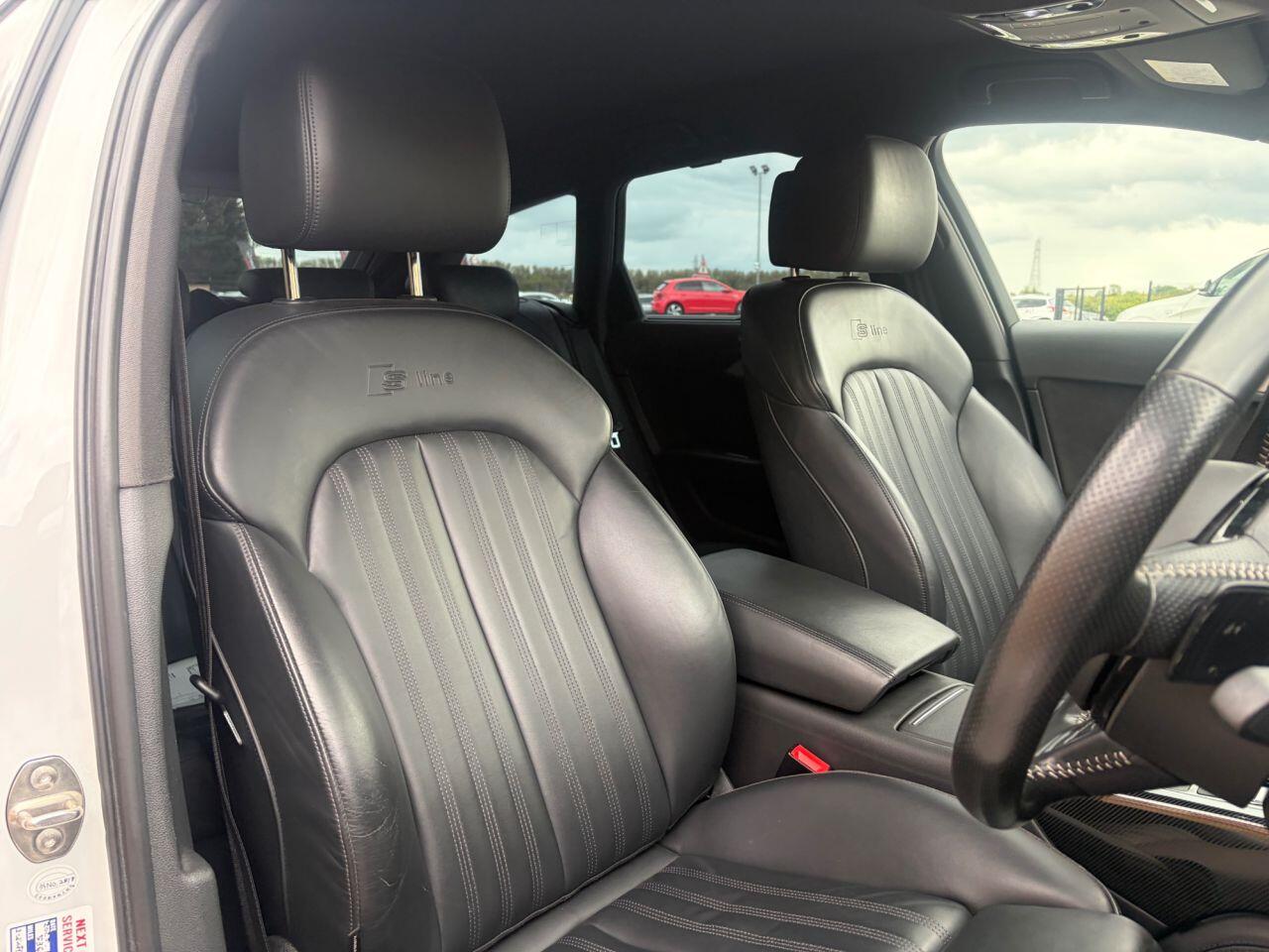 Audi A6 view 13
