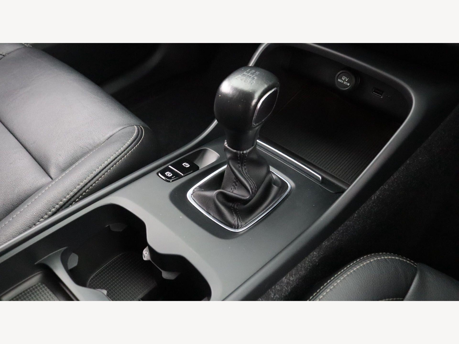 Volvo XC40 view 26