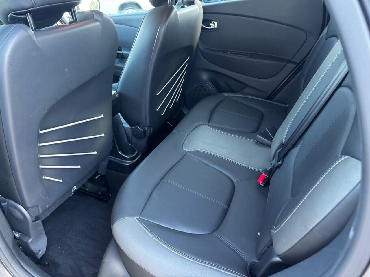 Renault Captur view 34