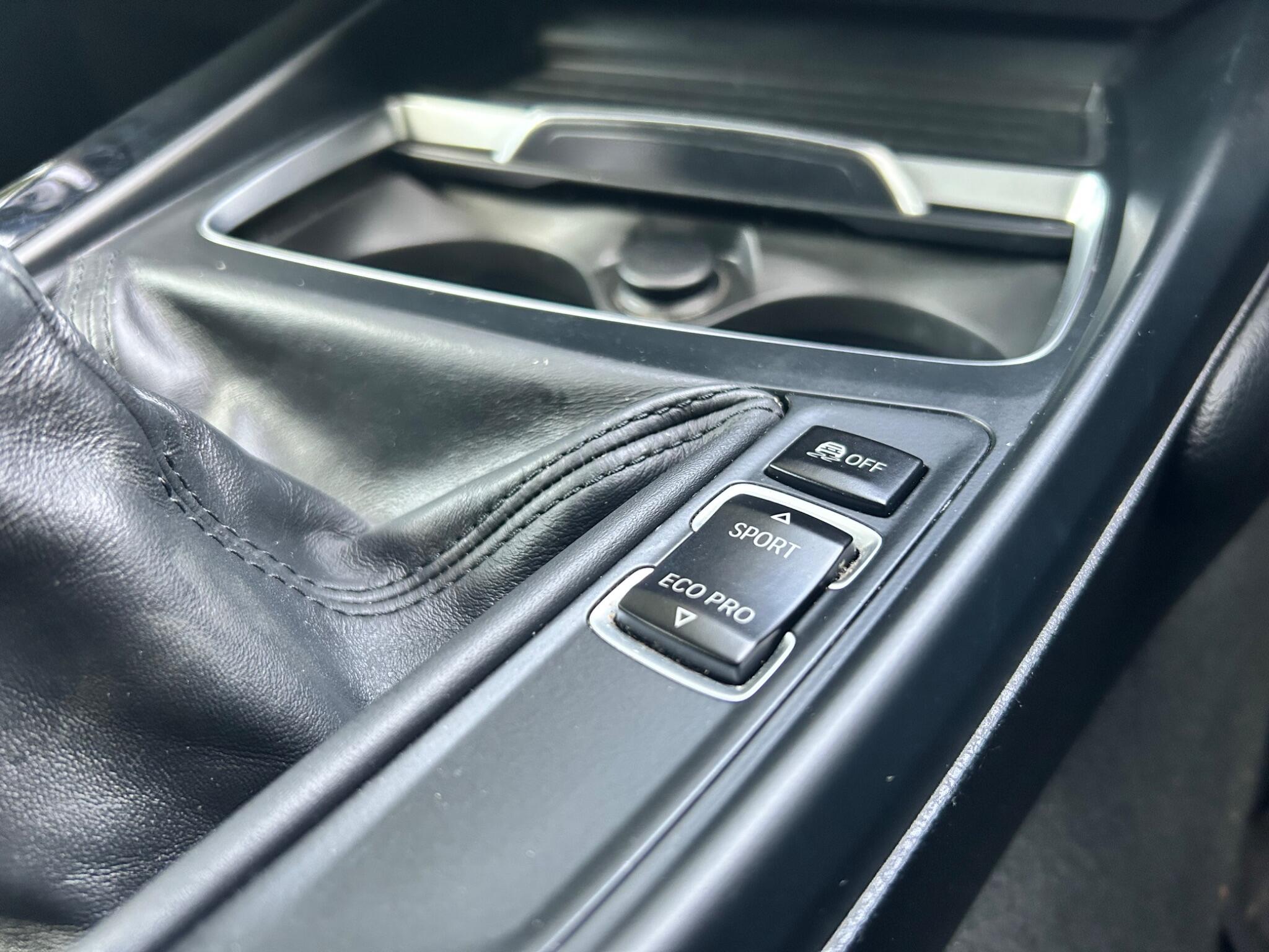 BMW 2 Series view 29