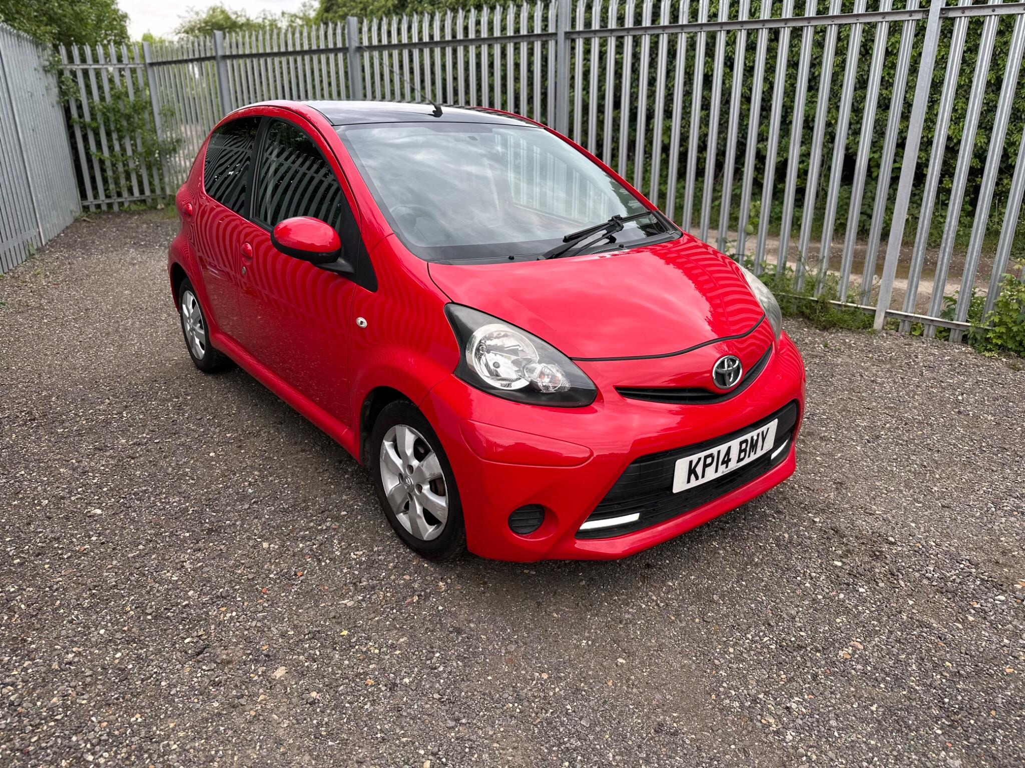 2014 Toyota AYGO image 1