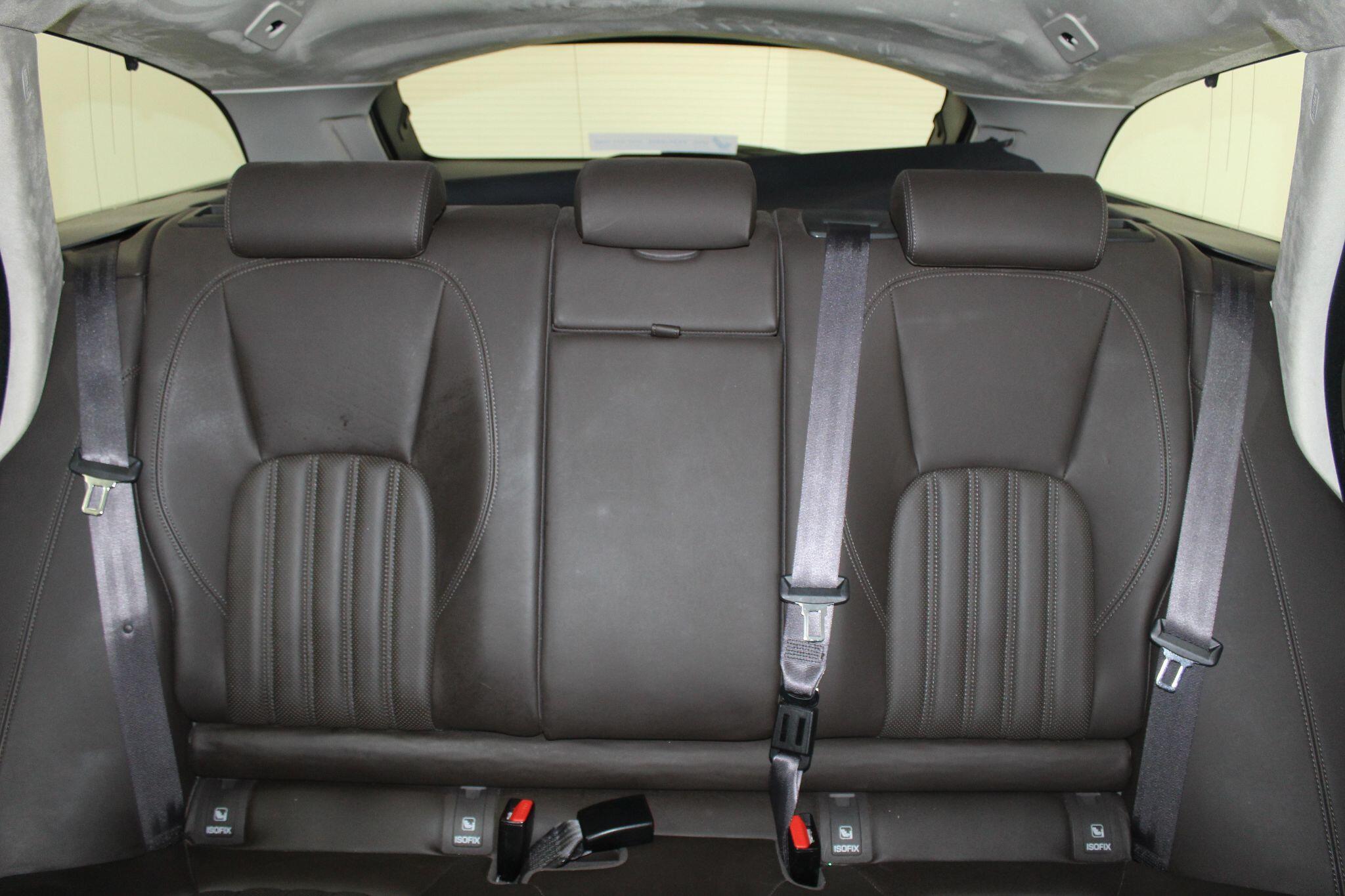Jaguar XF view 51