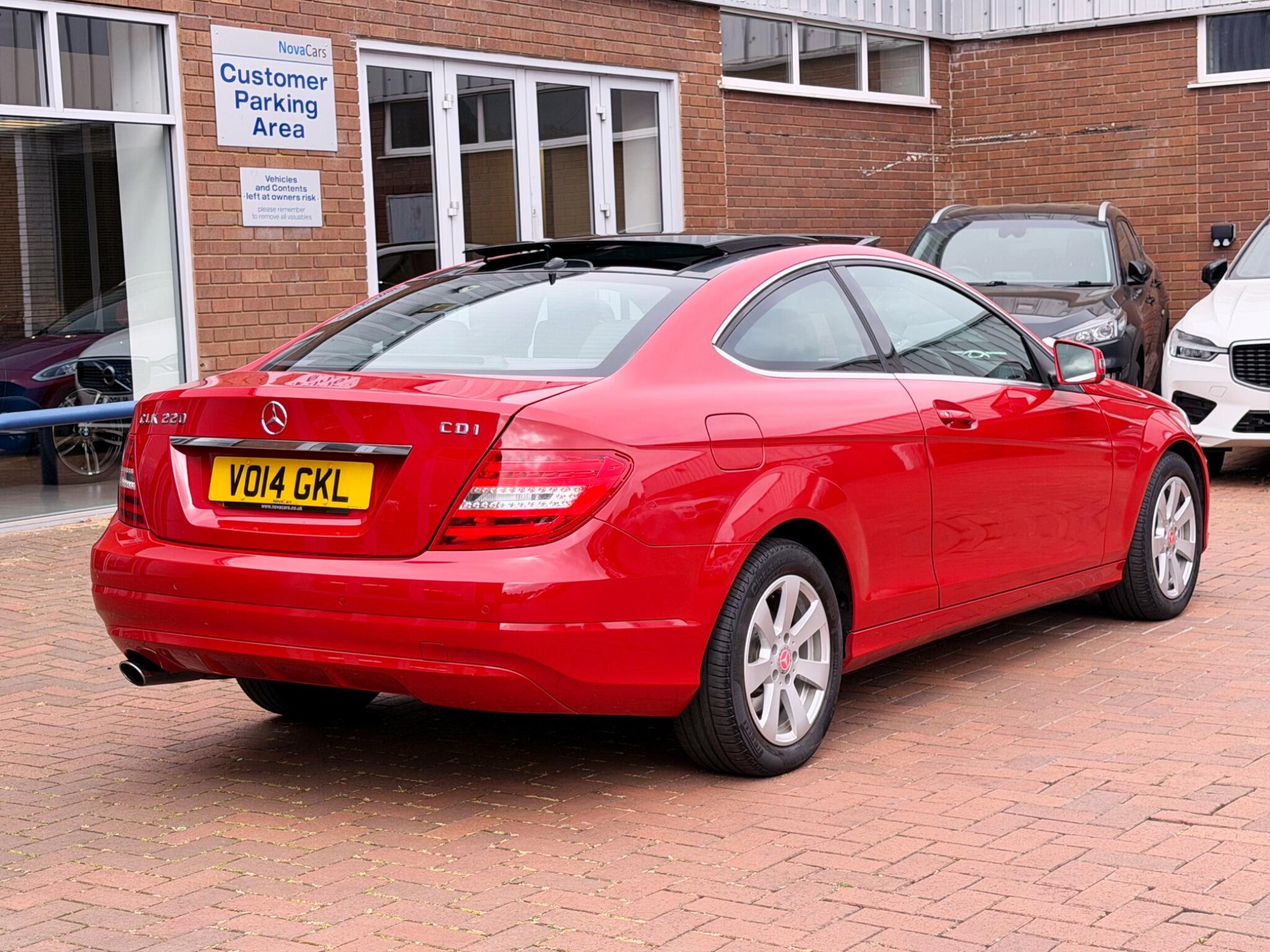 Mercedes-Benz C-Class view 21