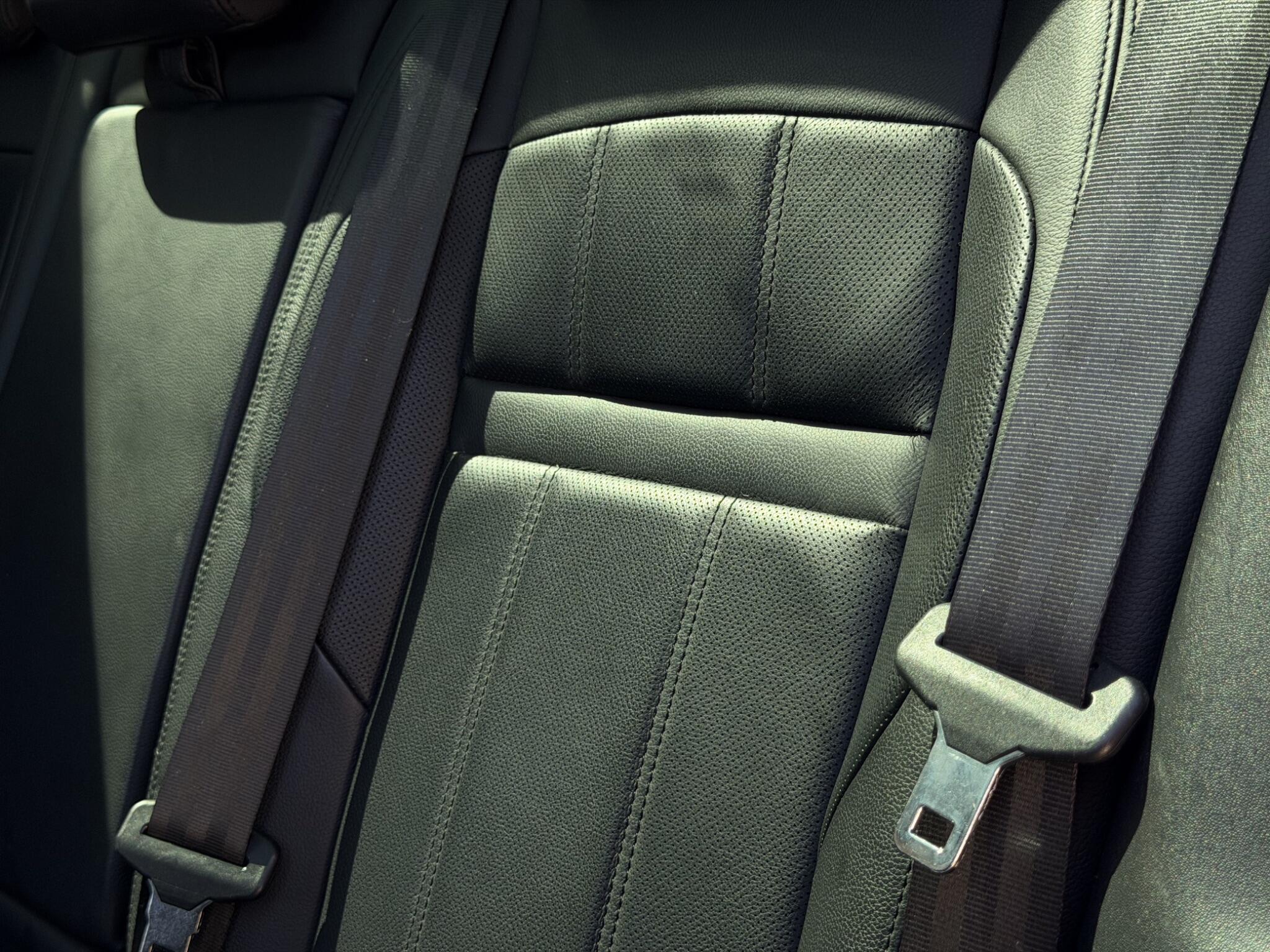Land Rover Range Rover Evoque view 22