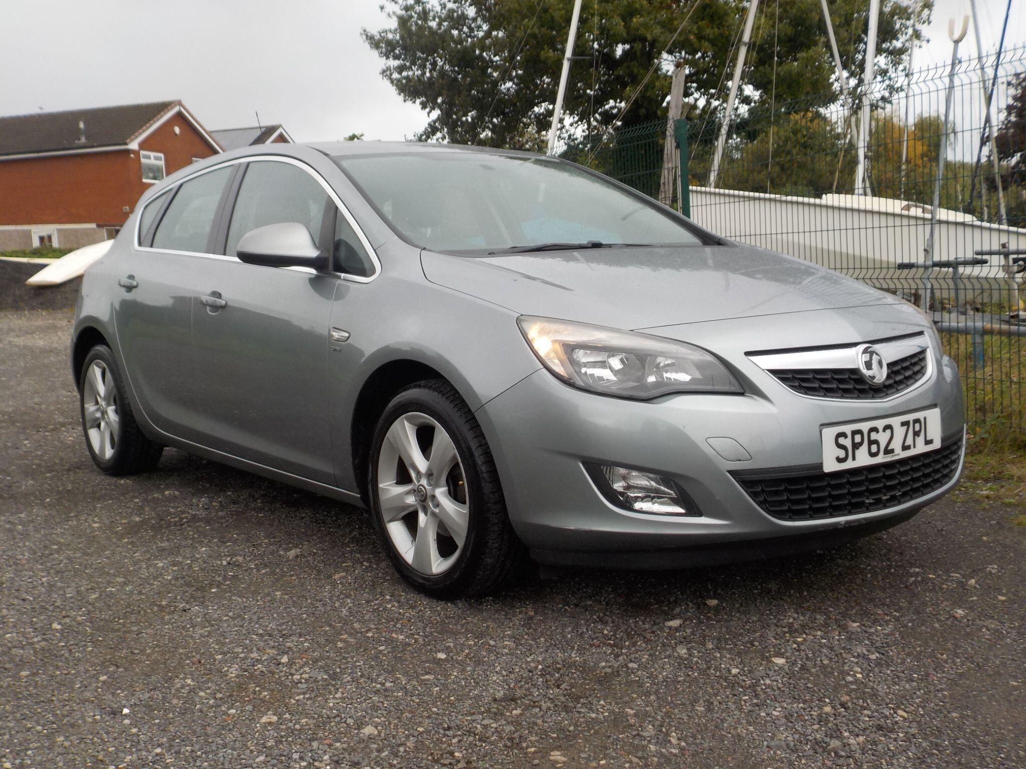 Vauxhall Astra 1.4 16v SRi Euro 5 5dr