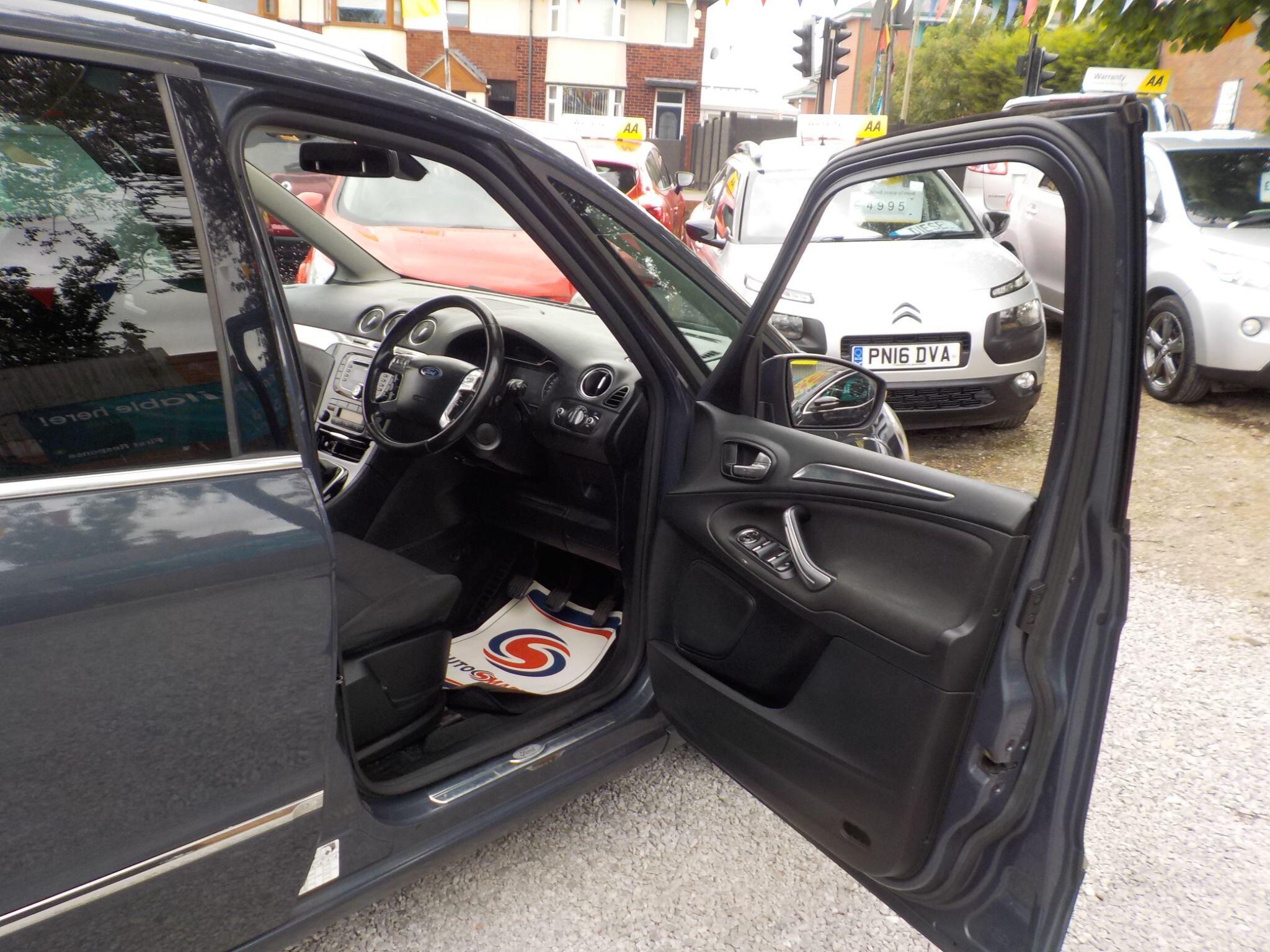 Ford Galaxy 2.0 TDCi Titanium Euro 5 5dr