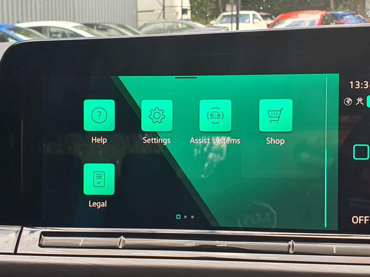 Volkswagen Golf view 41