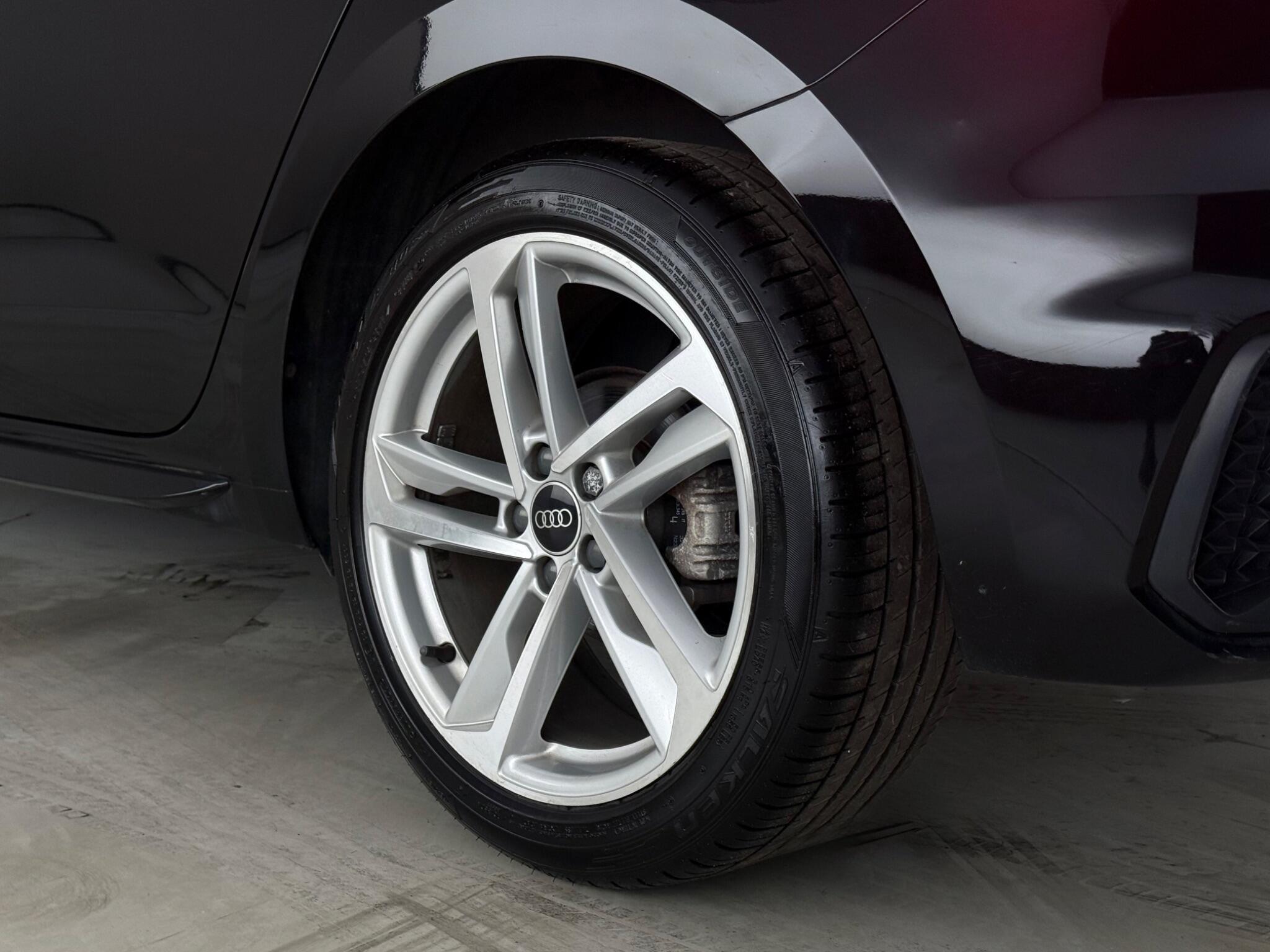 Audi A1 view 12